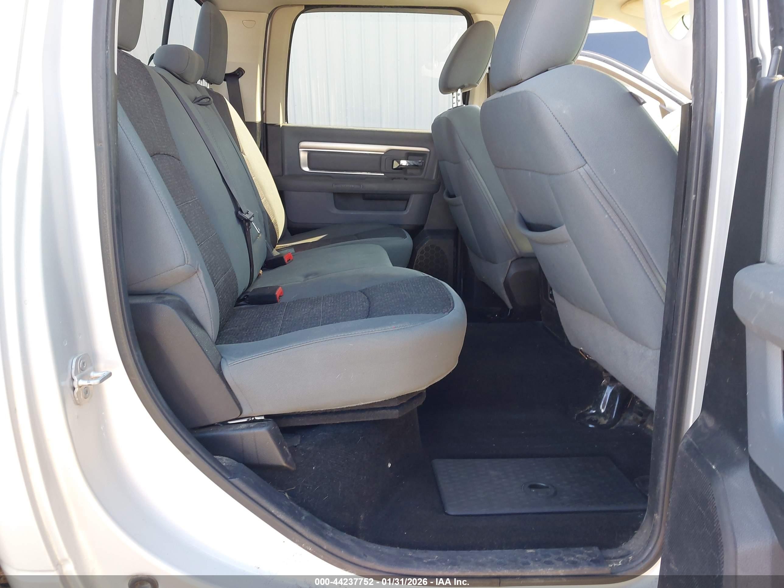 RAM 1500 image 8