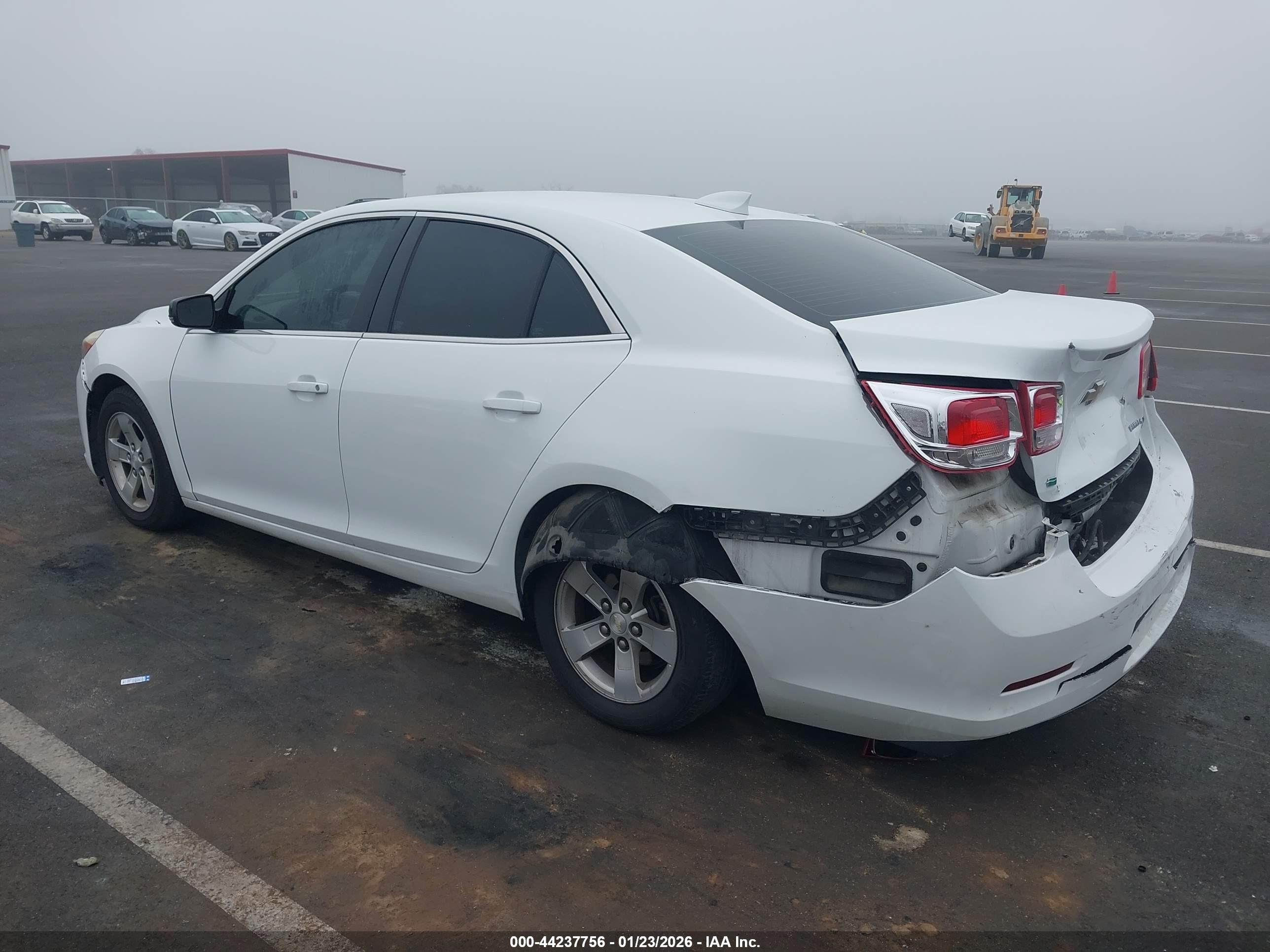CHEVROLET MALIBU image 3