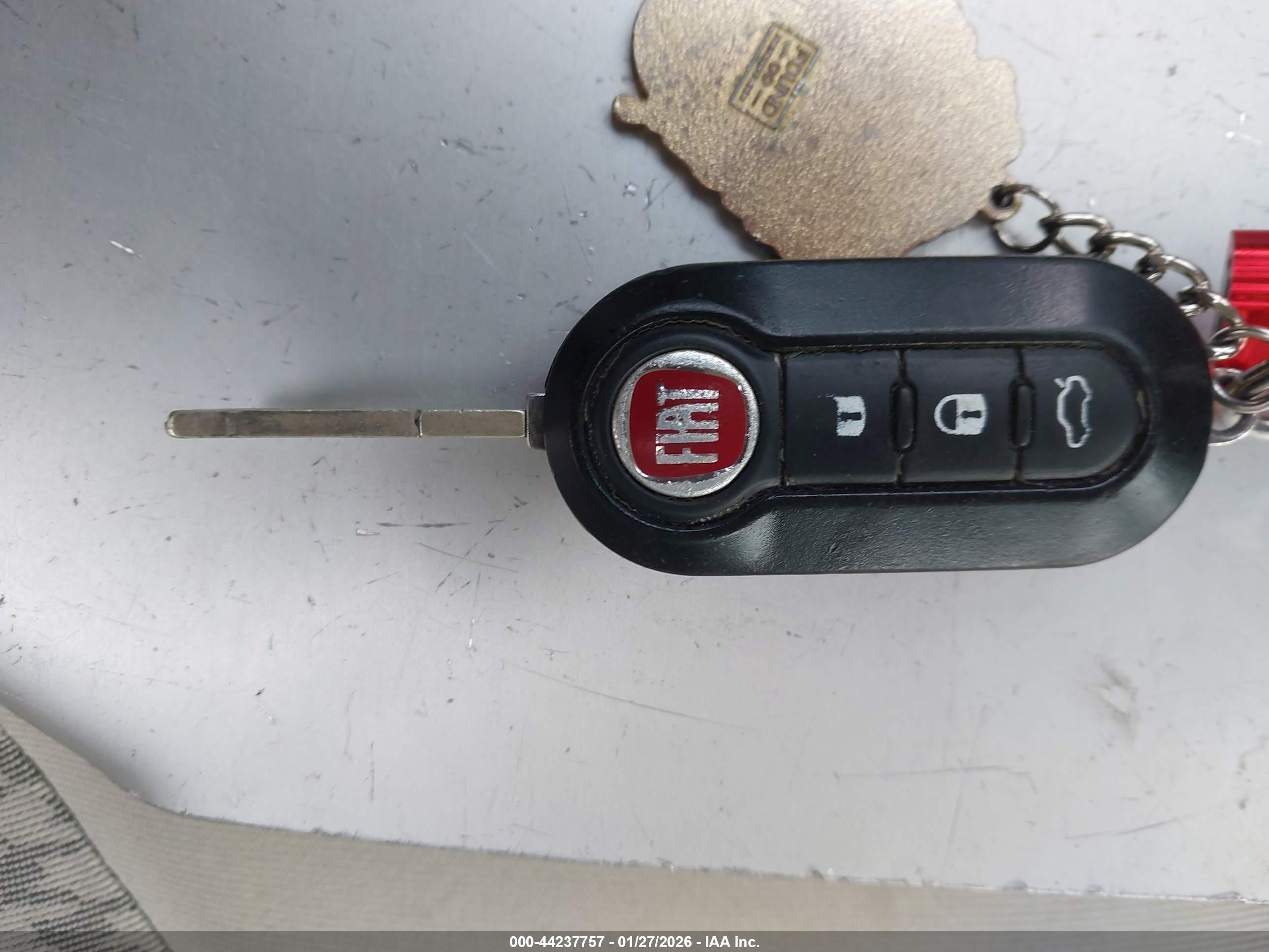 FIAT 500 image 11