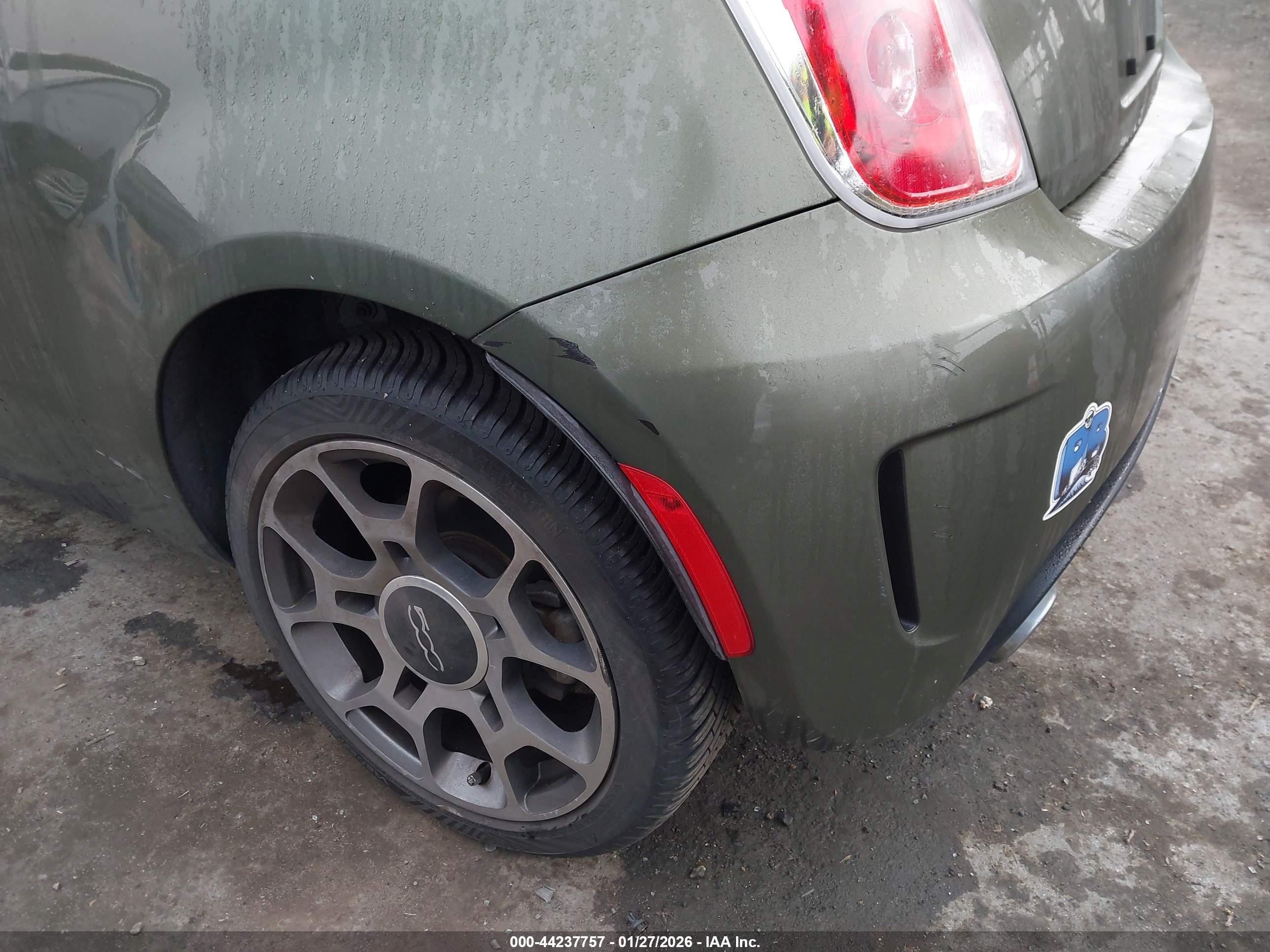 FIAT 500 image 6