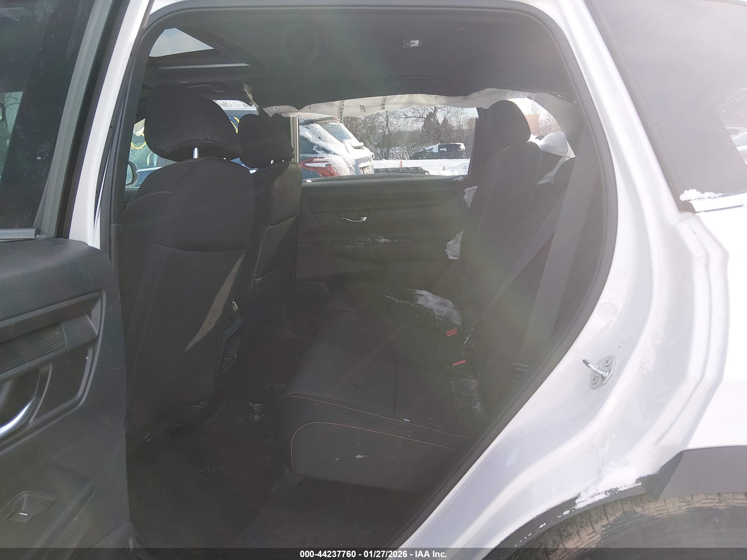 HONDA CR-V image 8