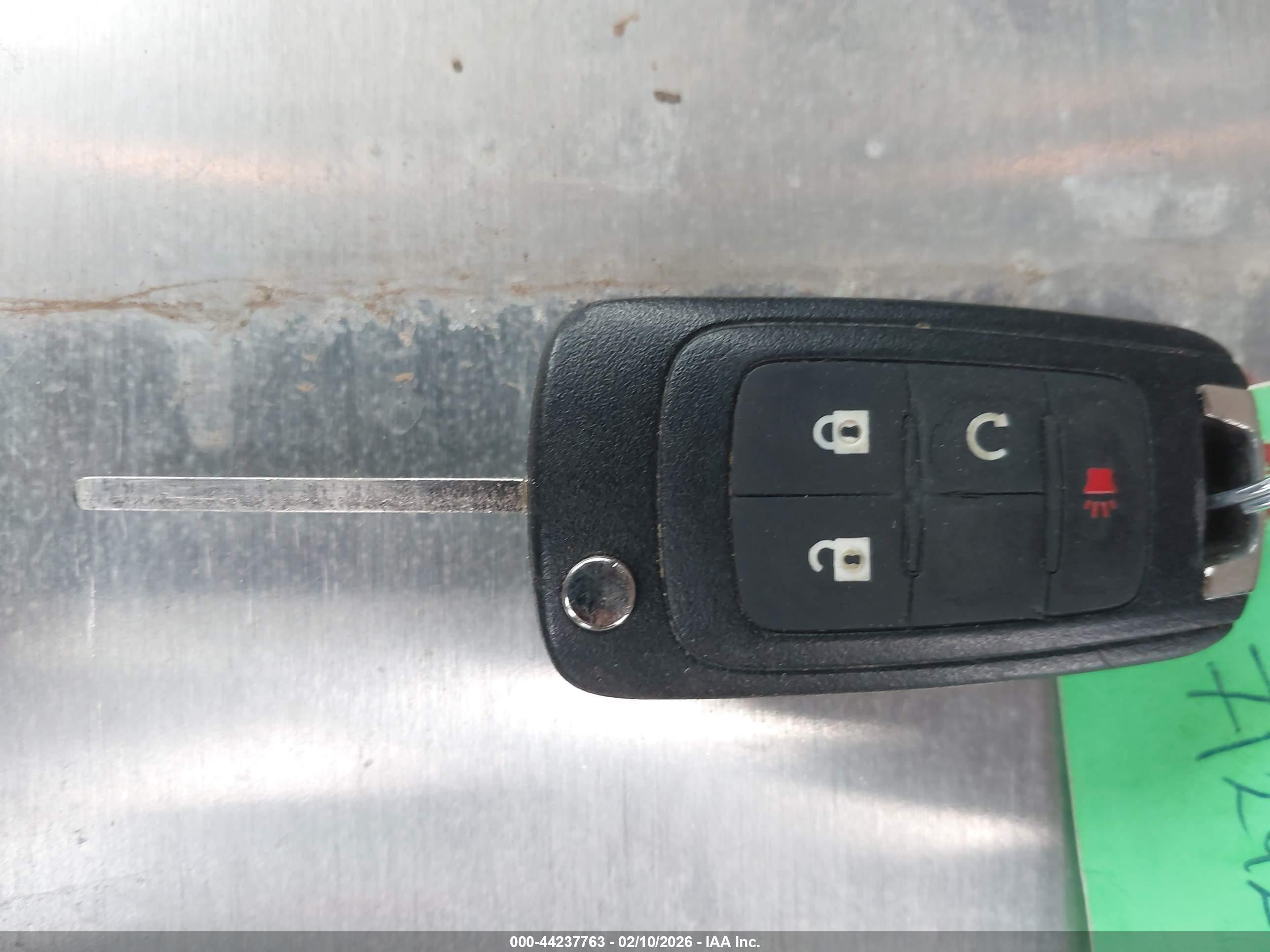 GMC TERRAIN image 11