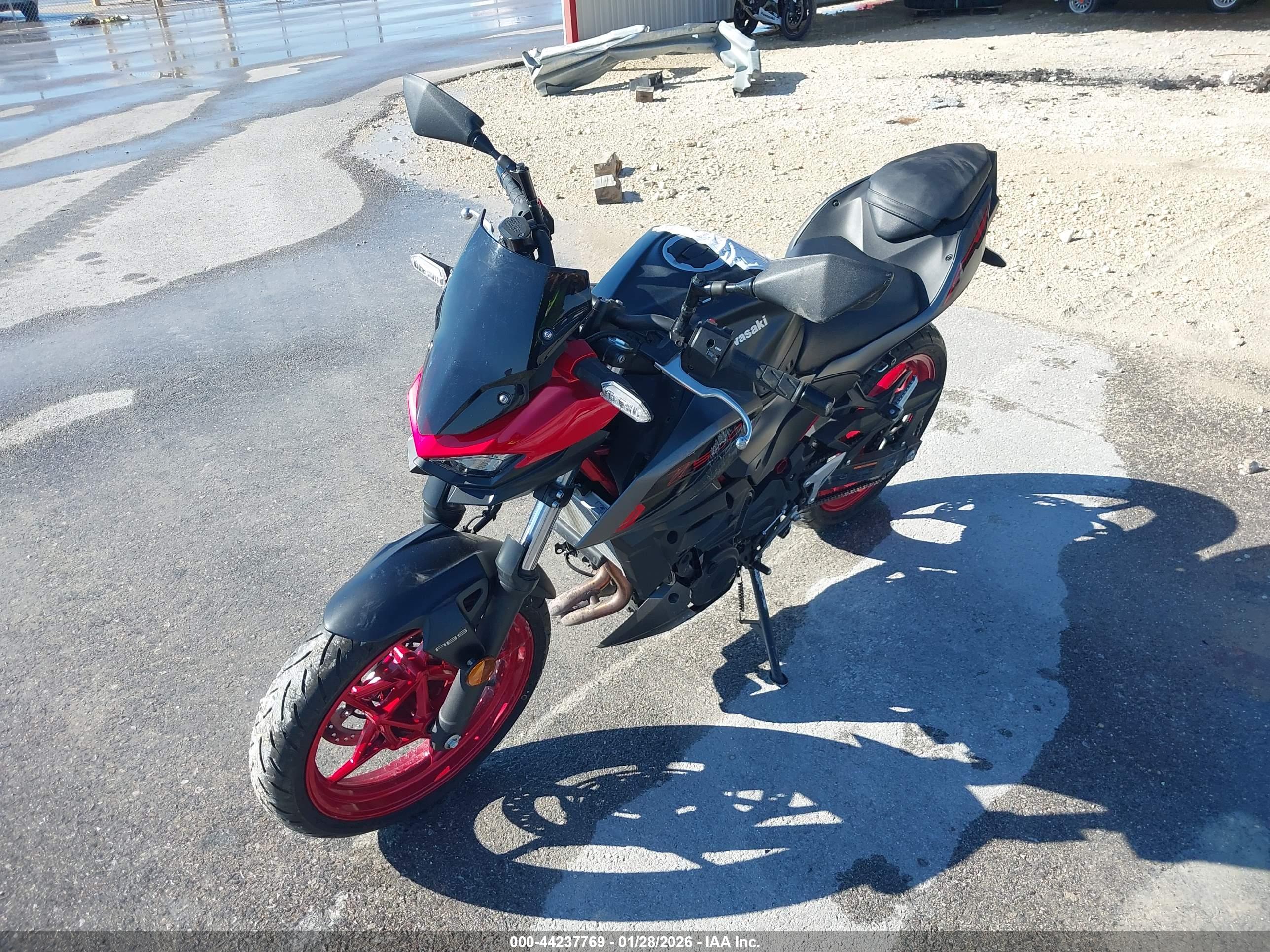 KAWASAKI ER500 image 2