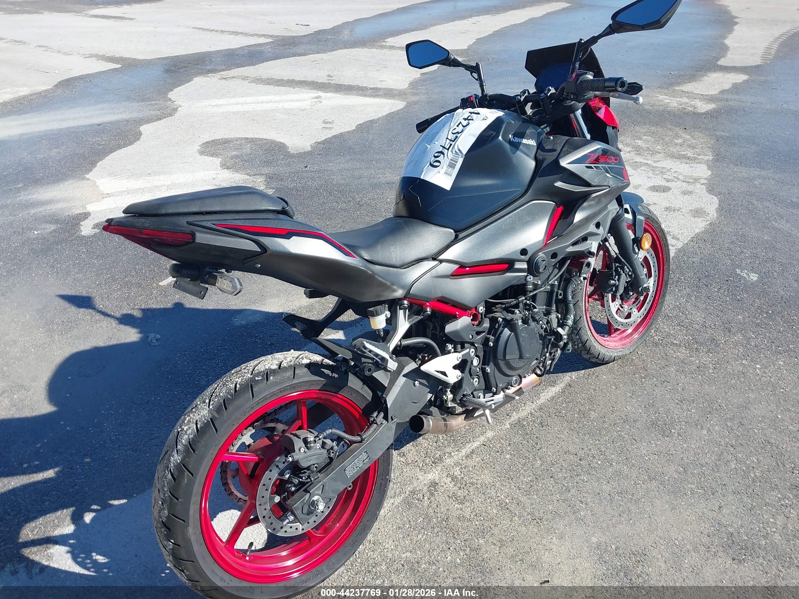 KAWASAKI ER500 image 4