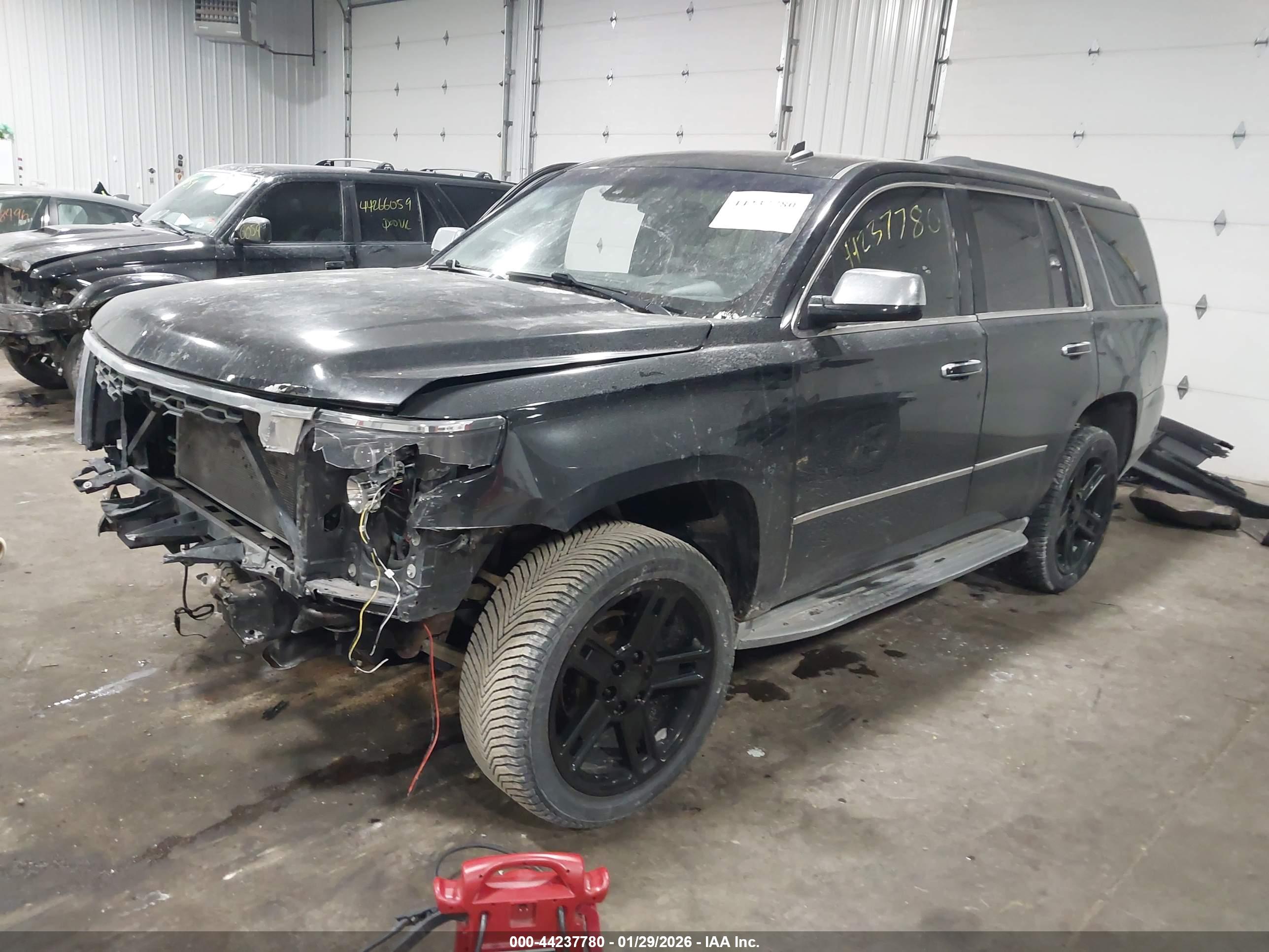 CHEVROLET TAHOE image 2