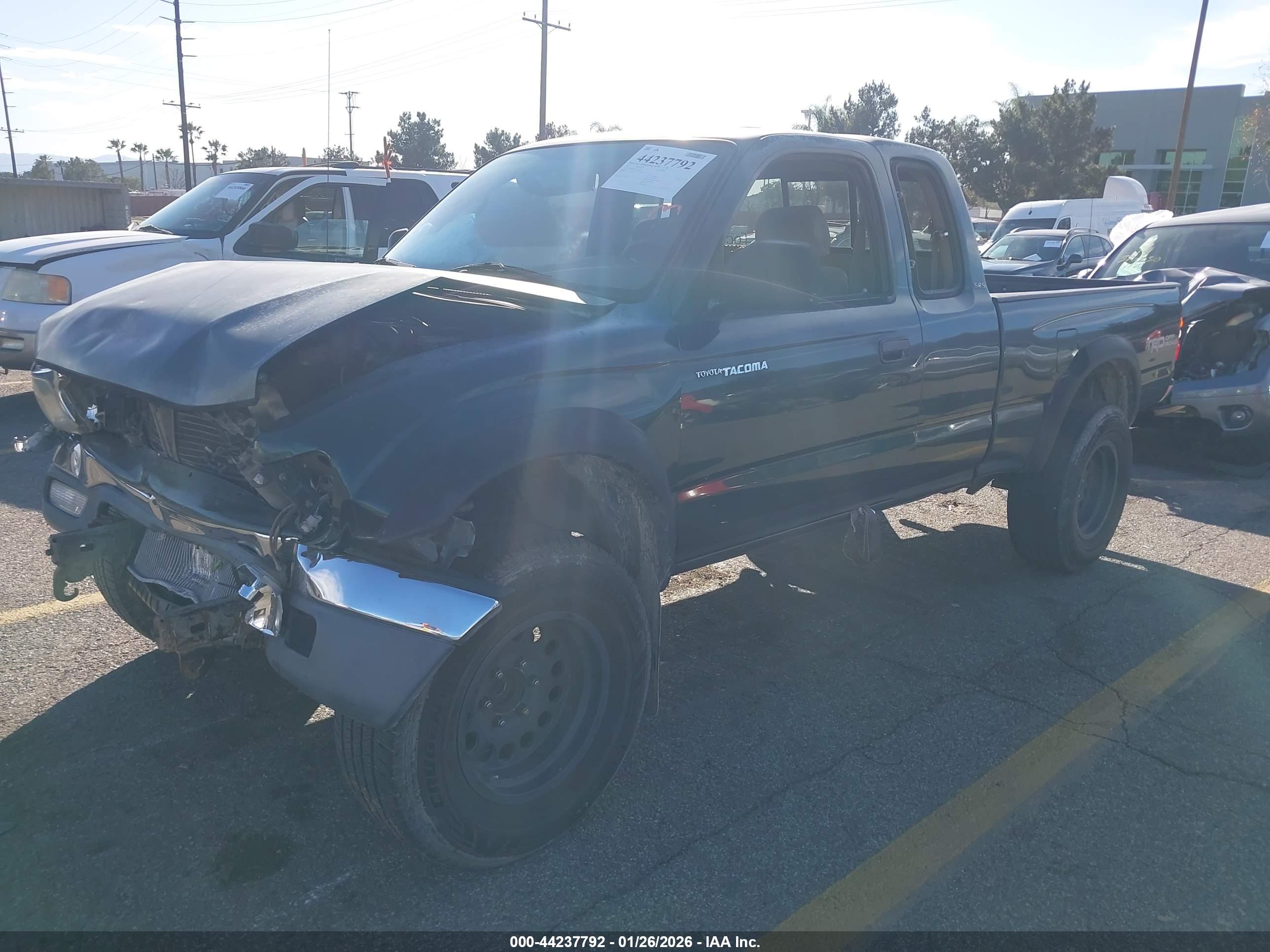 TOYOTA TACOMA image 2