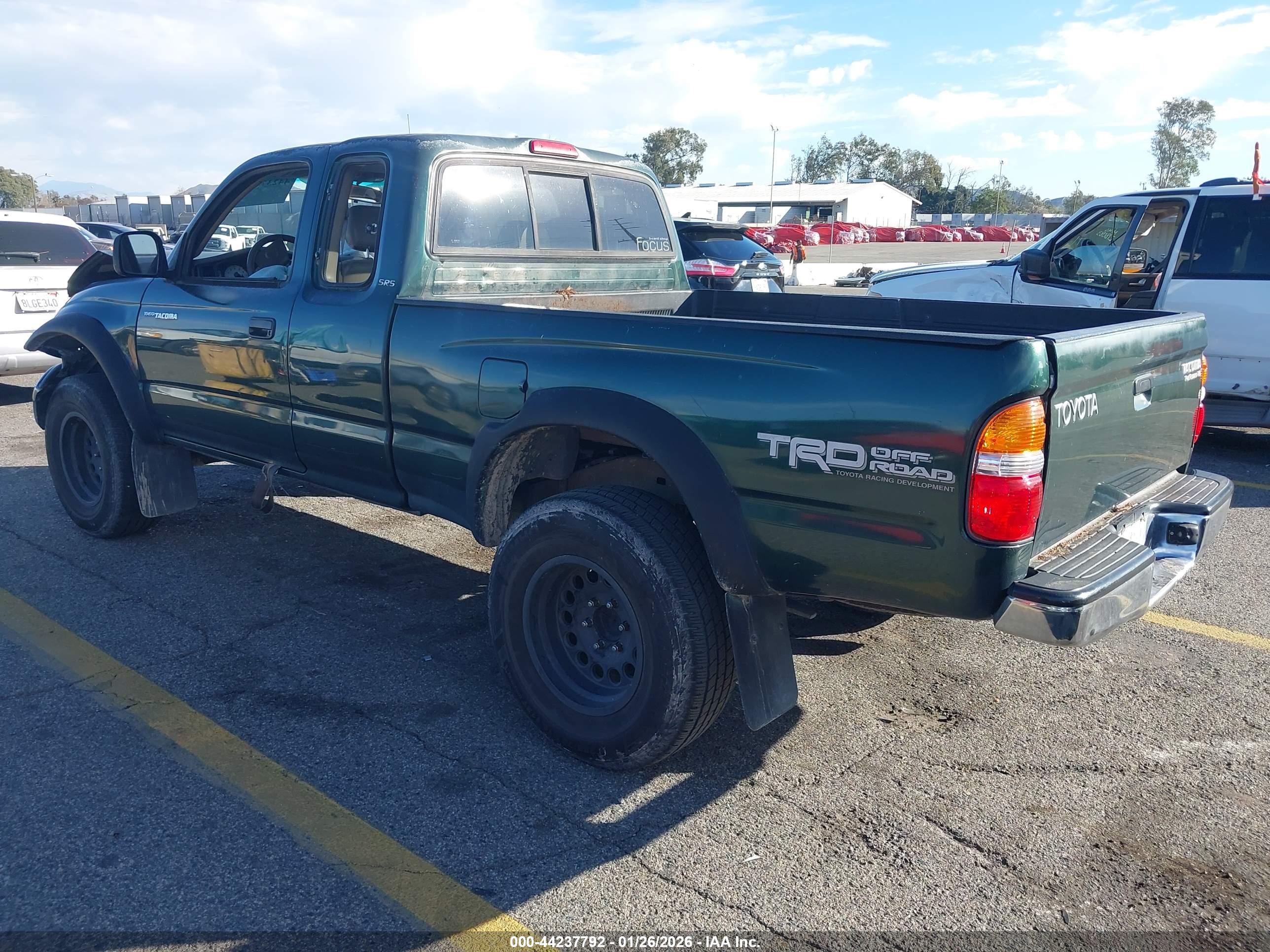 TOYOTA TACOMA image 3