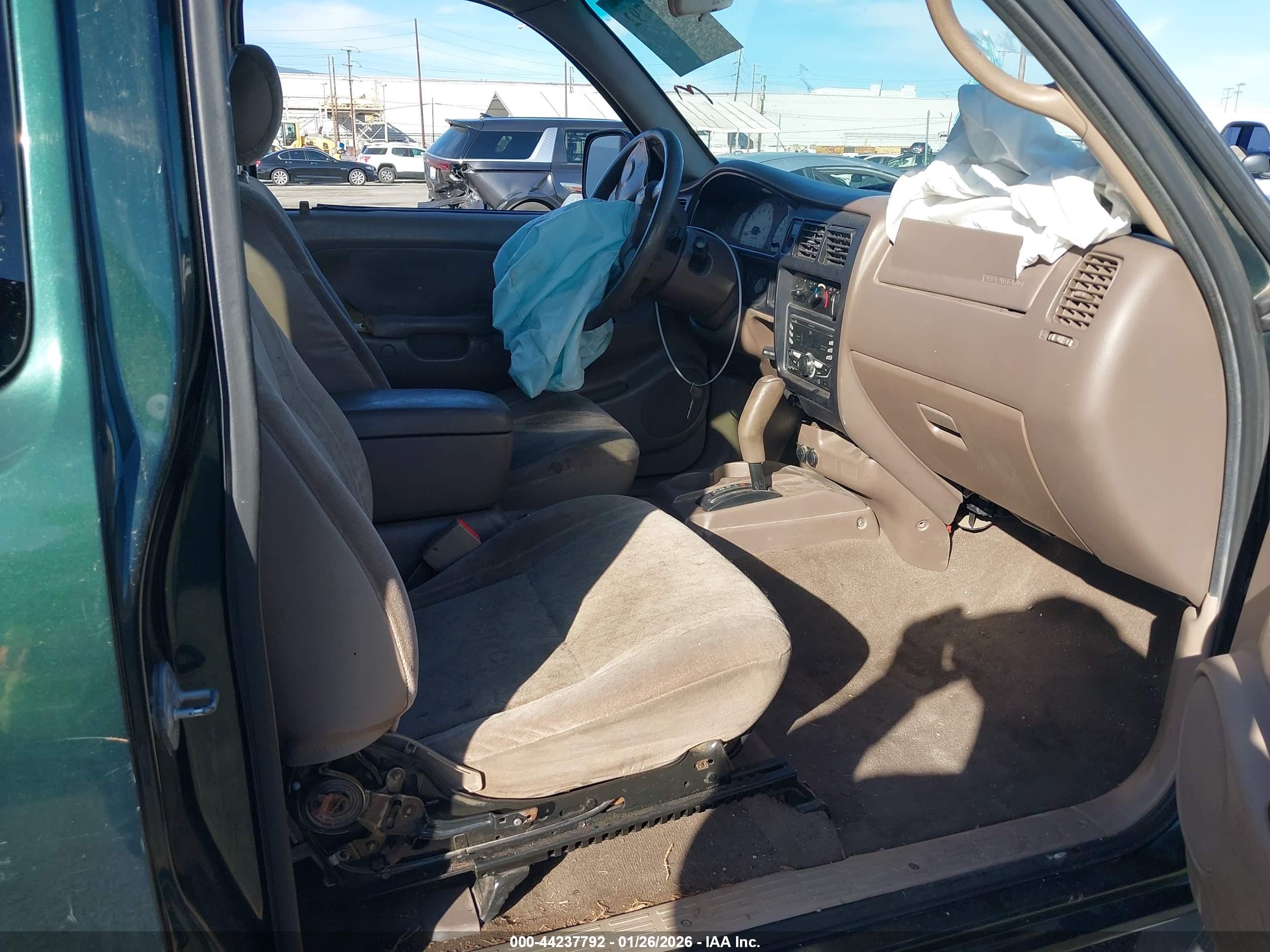 TOYOTA TACOMA image 5