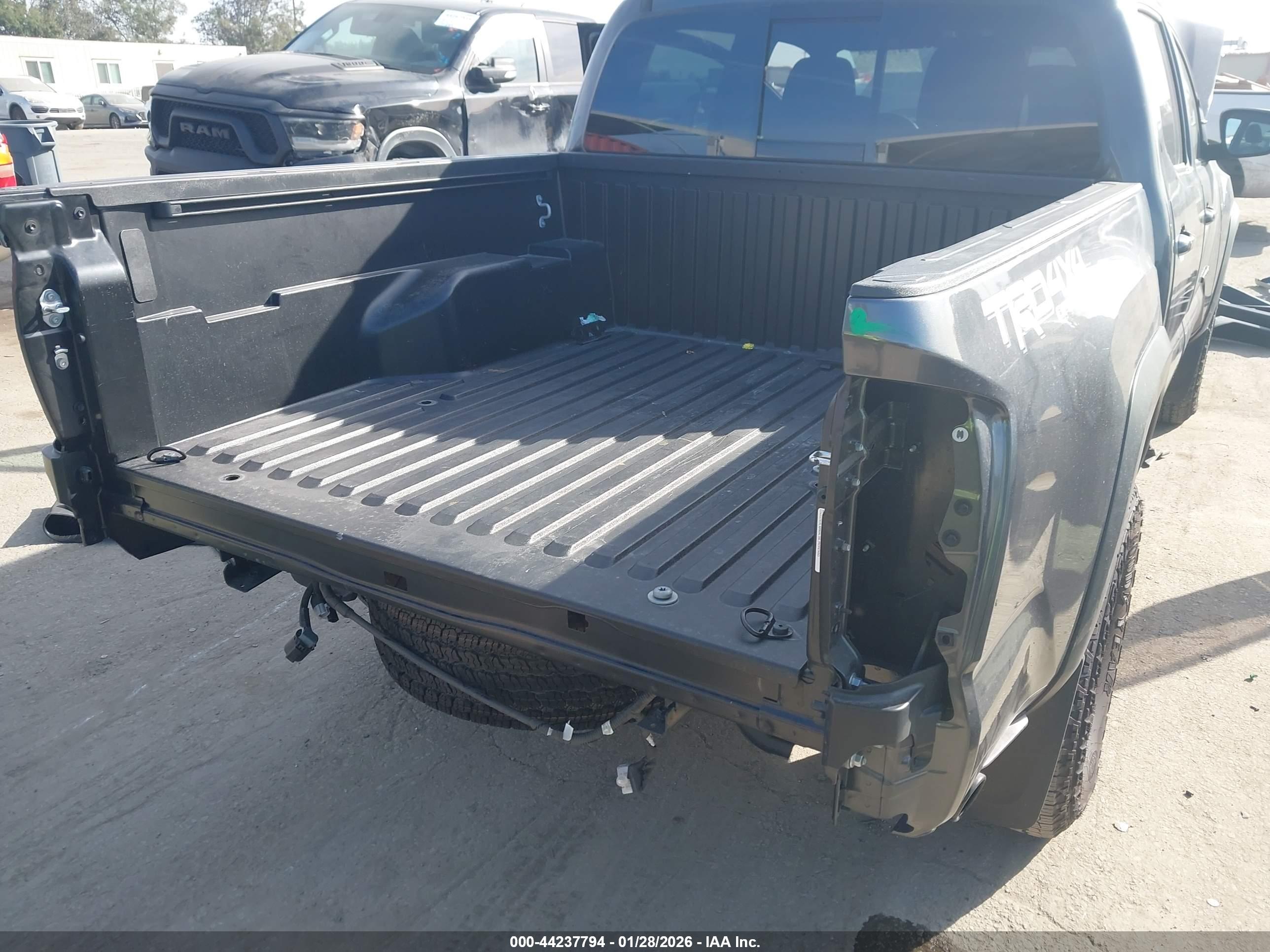 TOYOTA TACOMA image 6