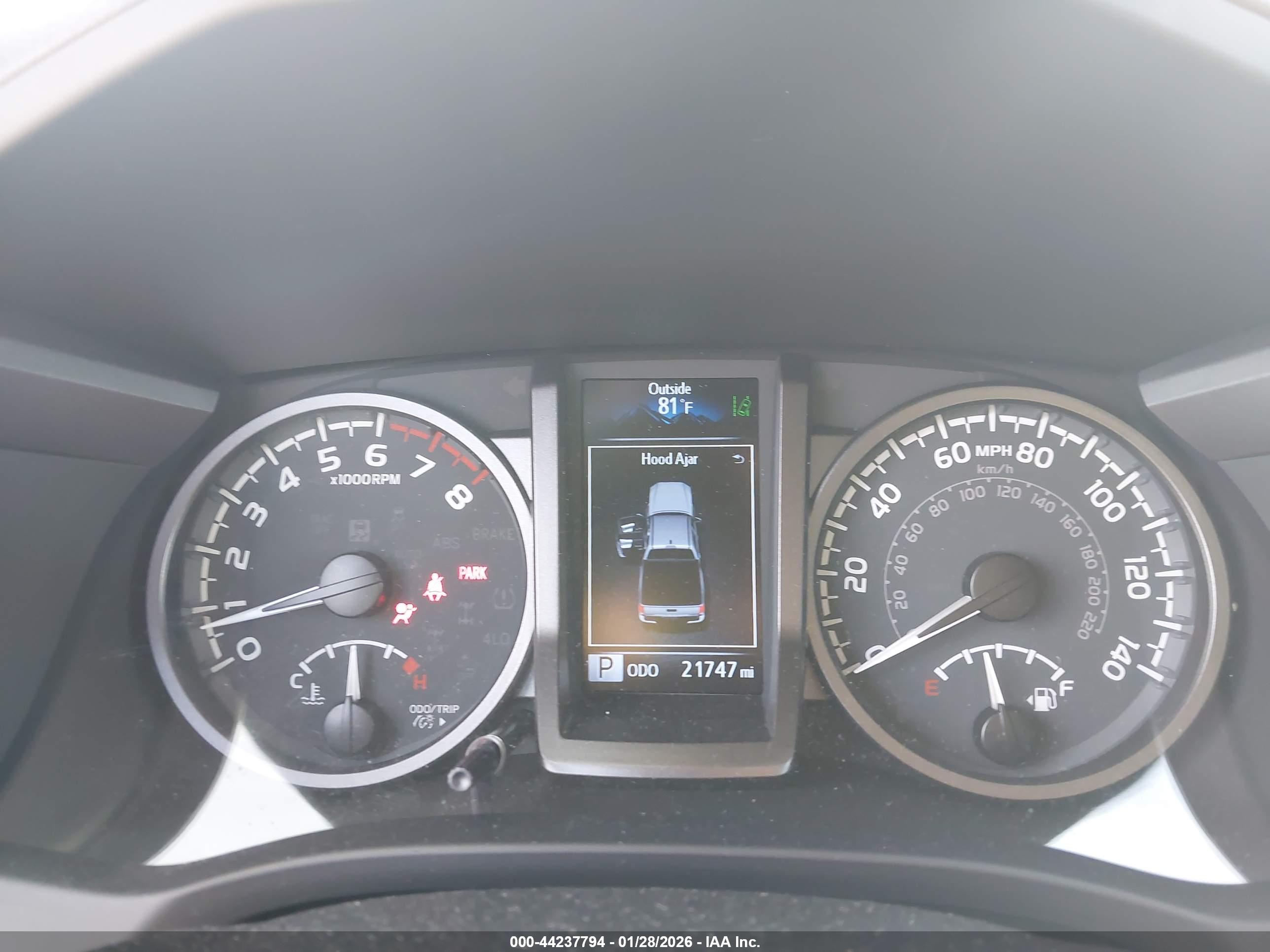 TOYOTA TACOMA image 7