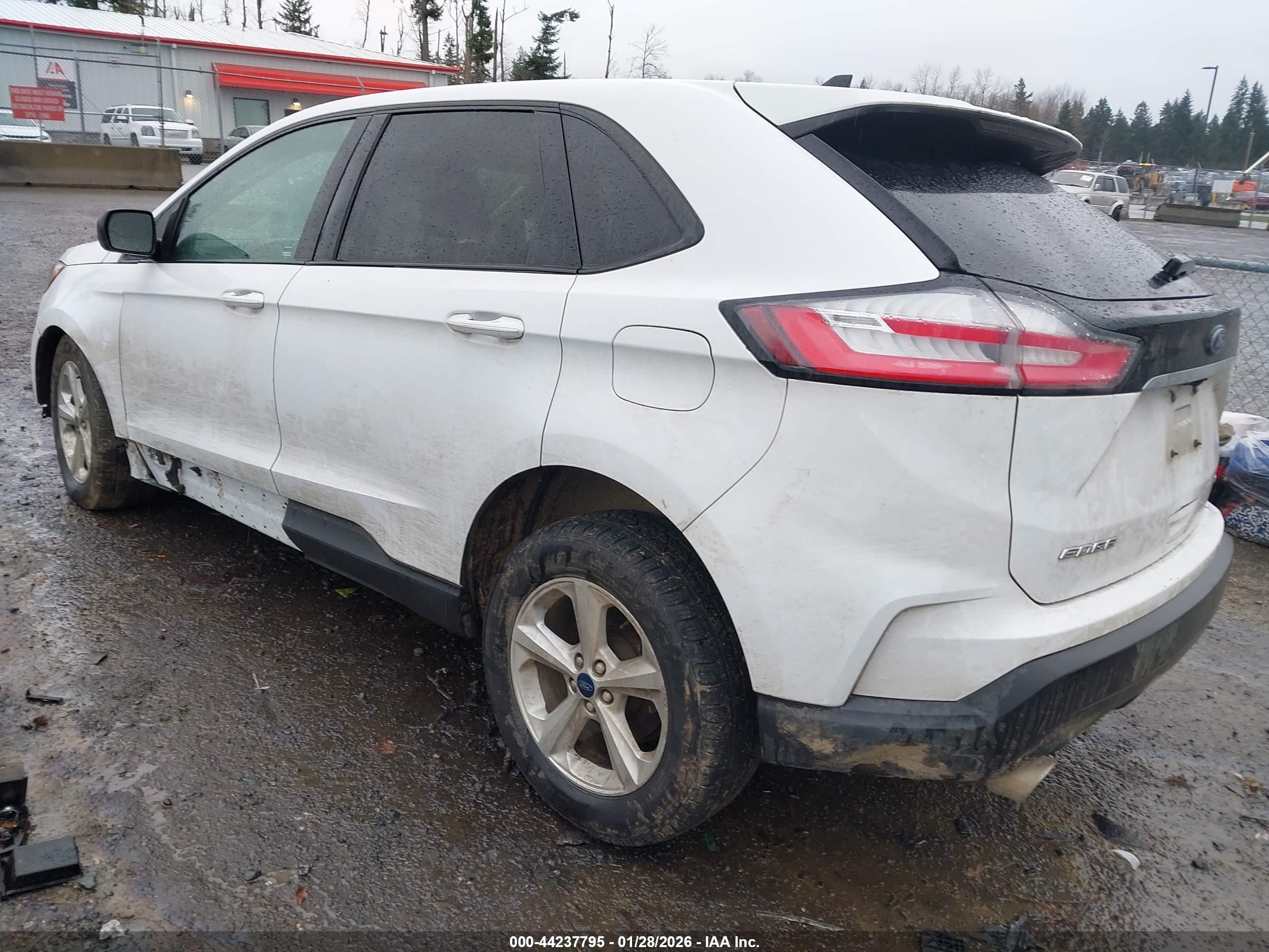FORD EDGE image 3