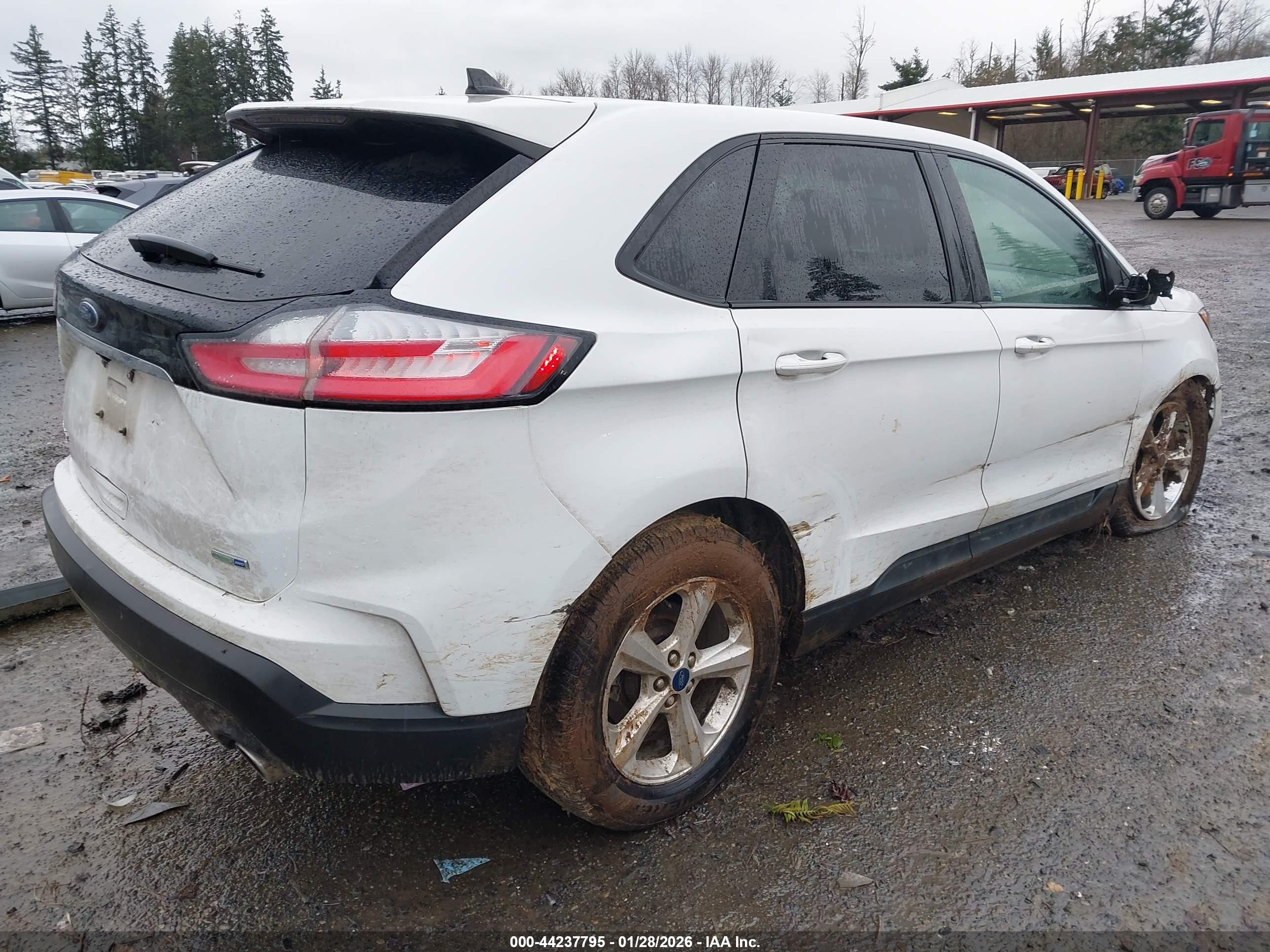 FORD EDGE image 4