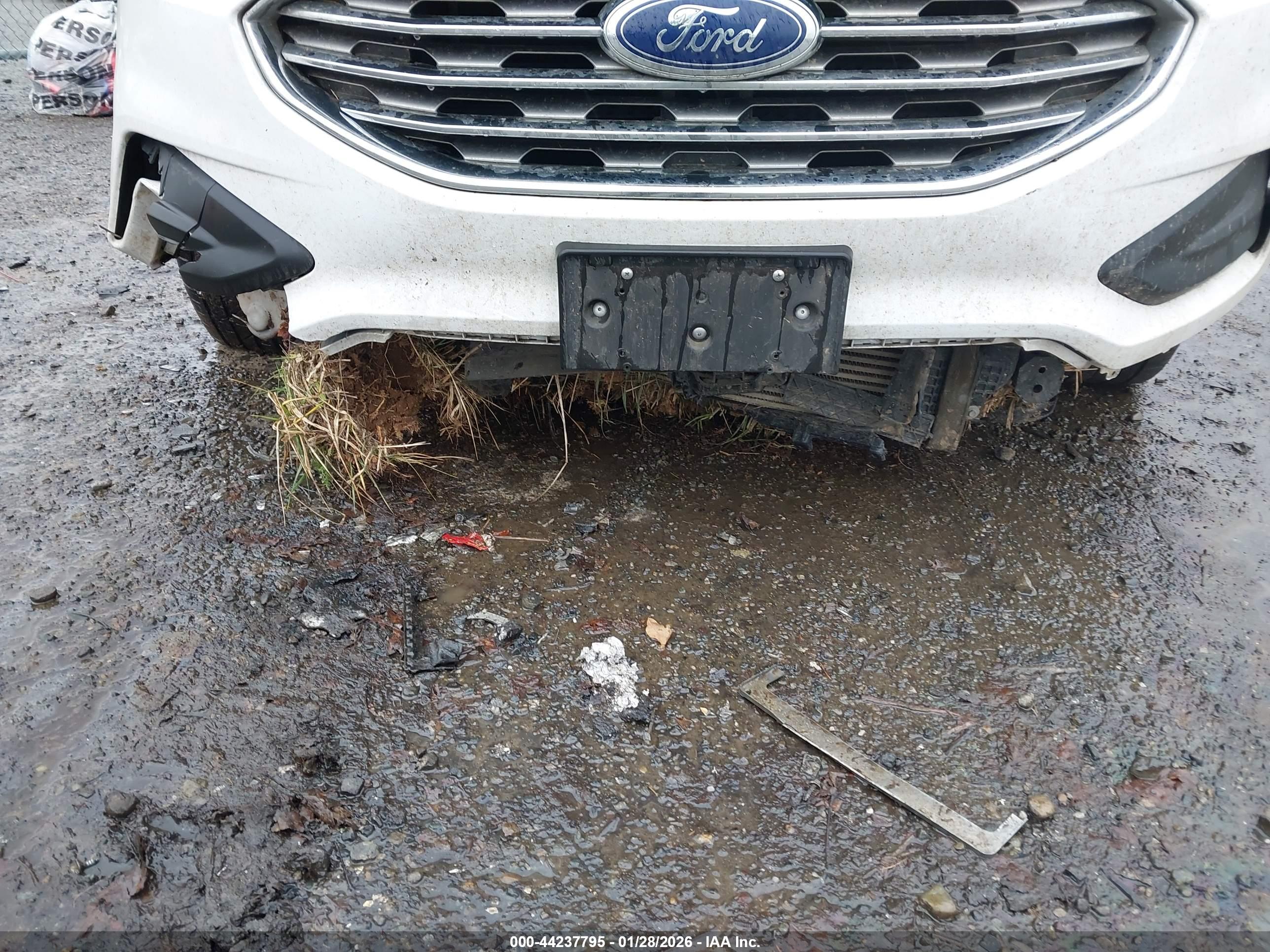 FORD EDGE image 6