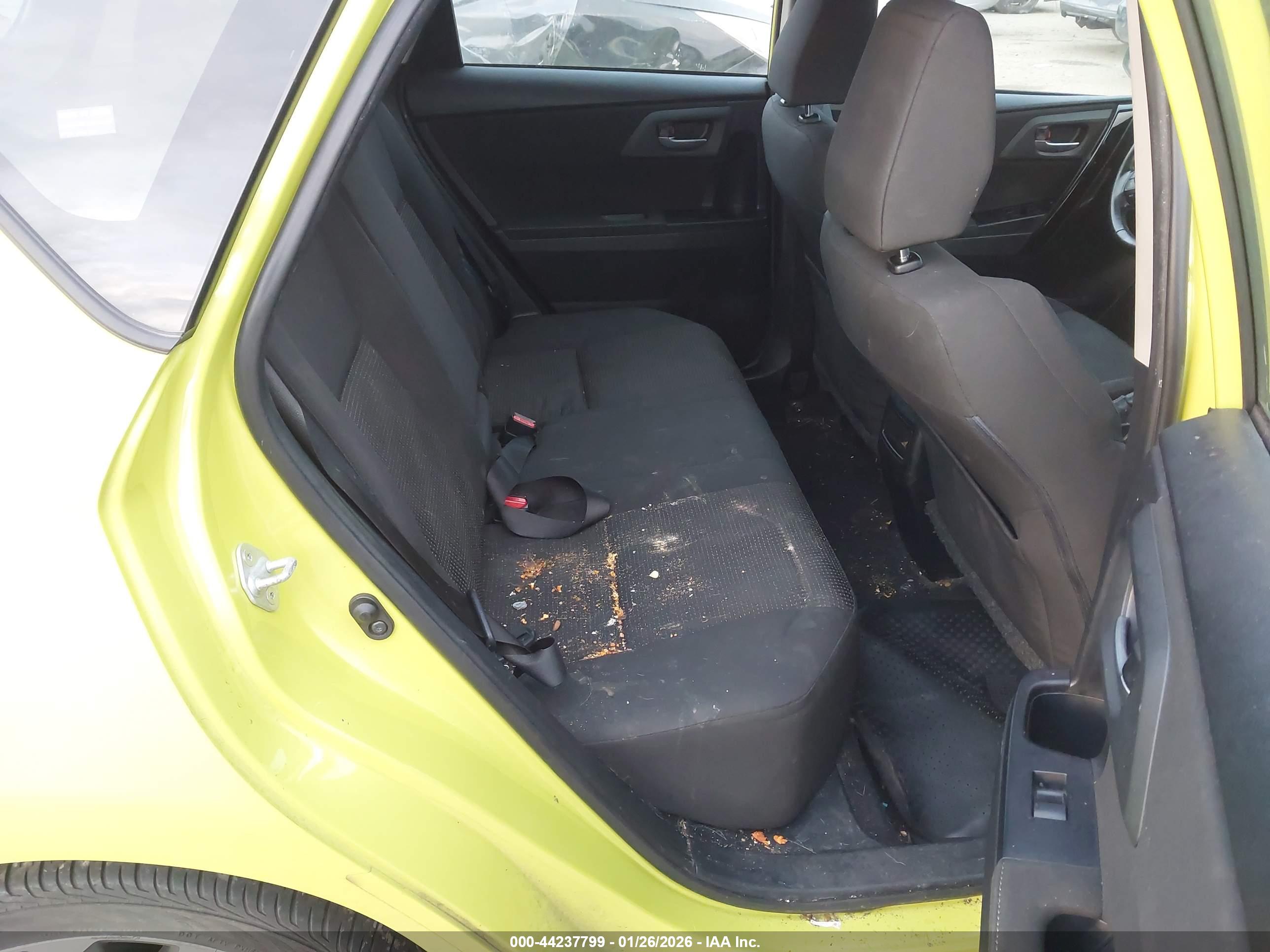 TOYOTA COROLLA image 8