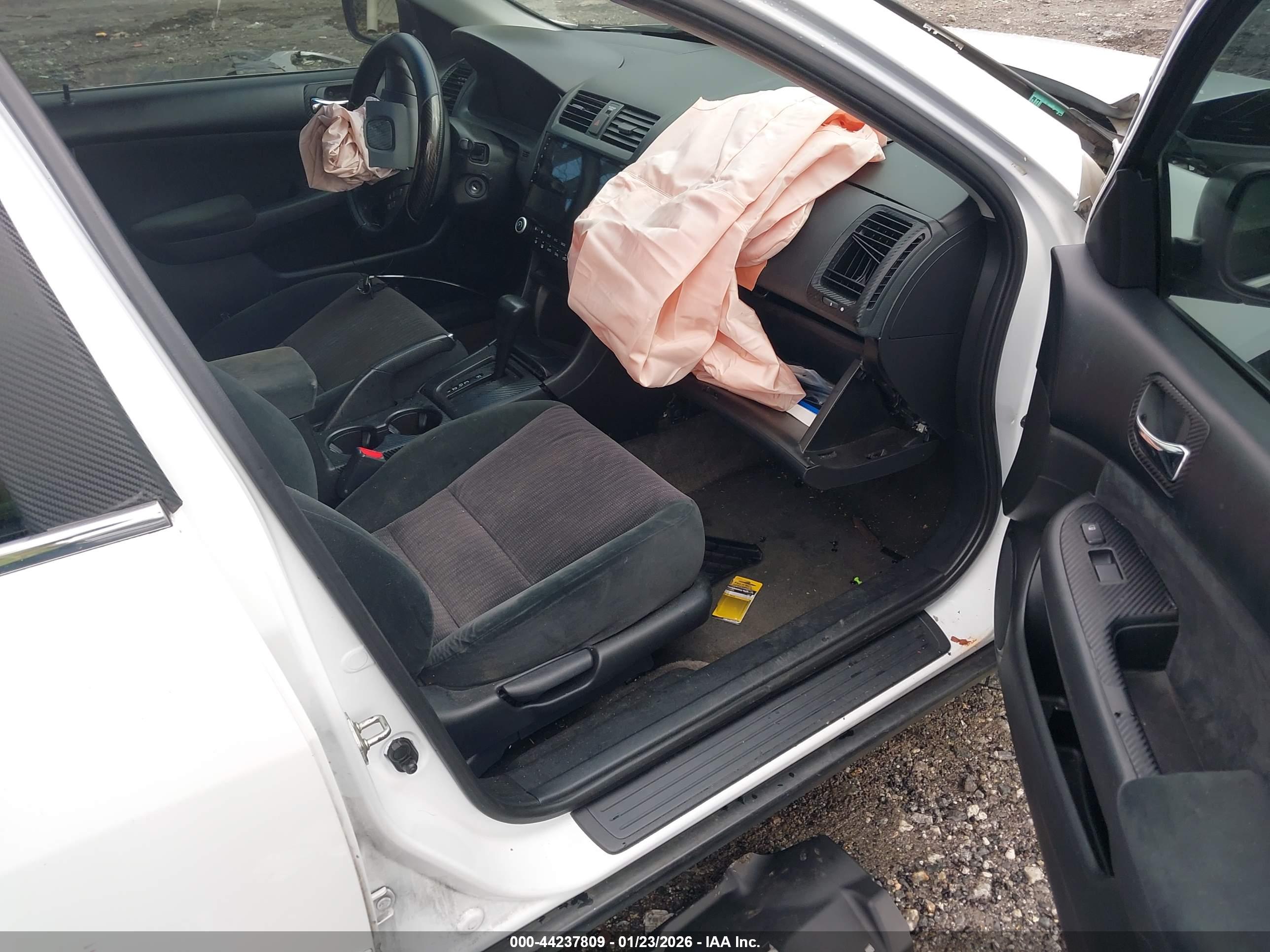 HONDA ACCORD image 5