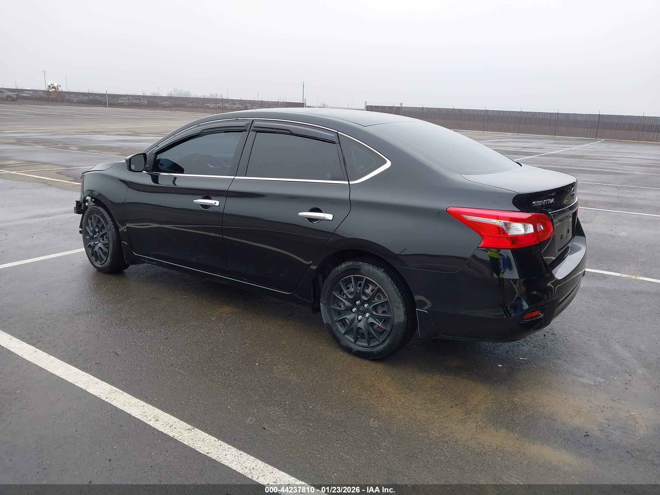 NISSAN SENTRA image 3