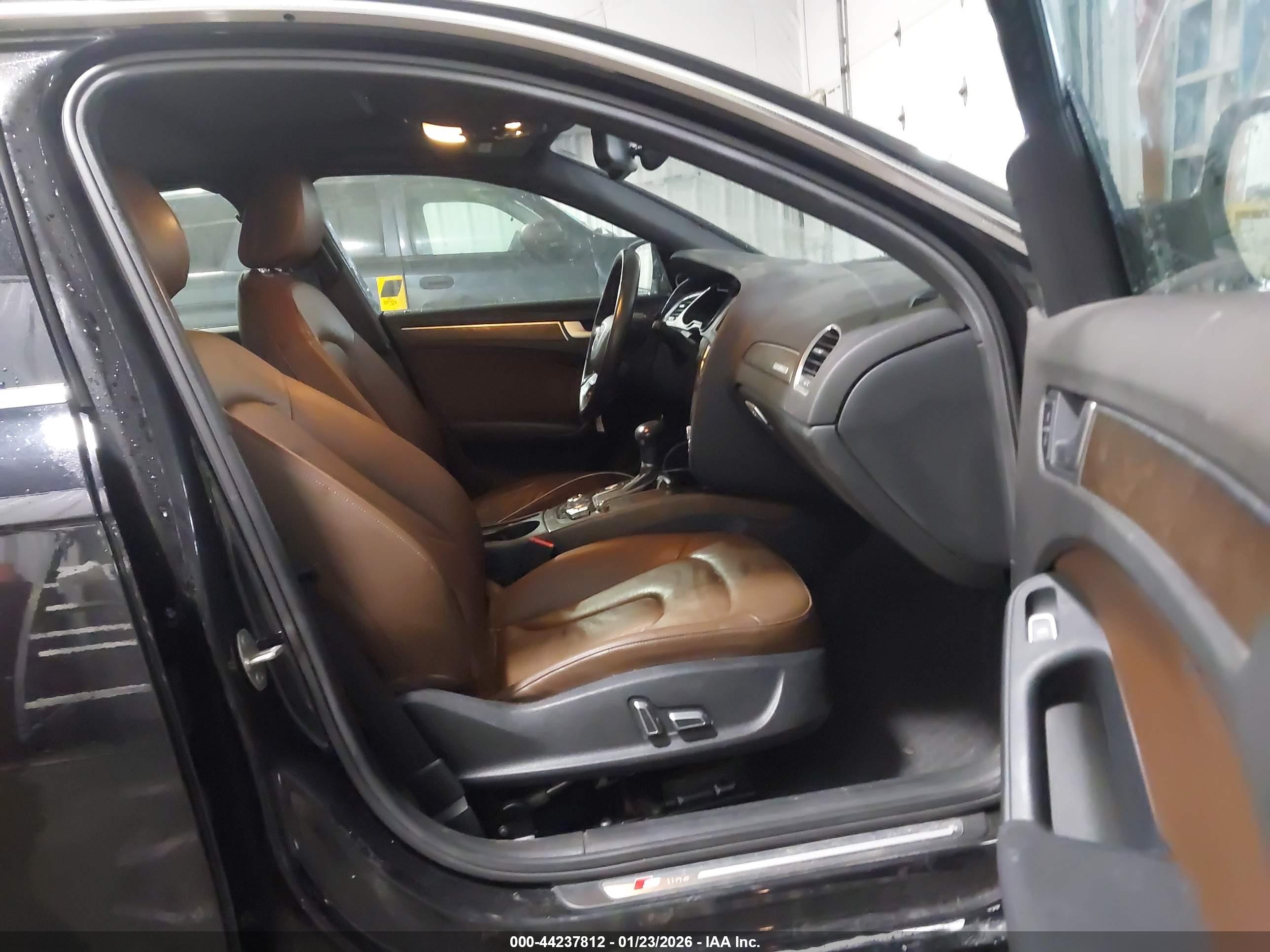 AUDI A4 image 5
