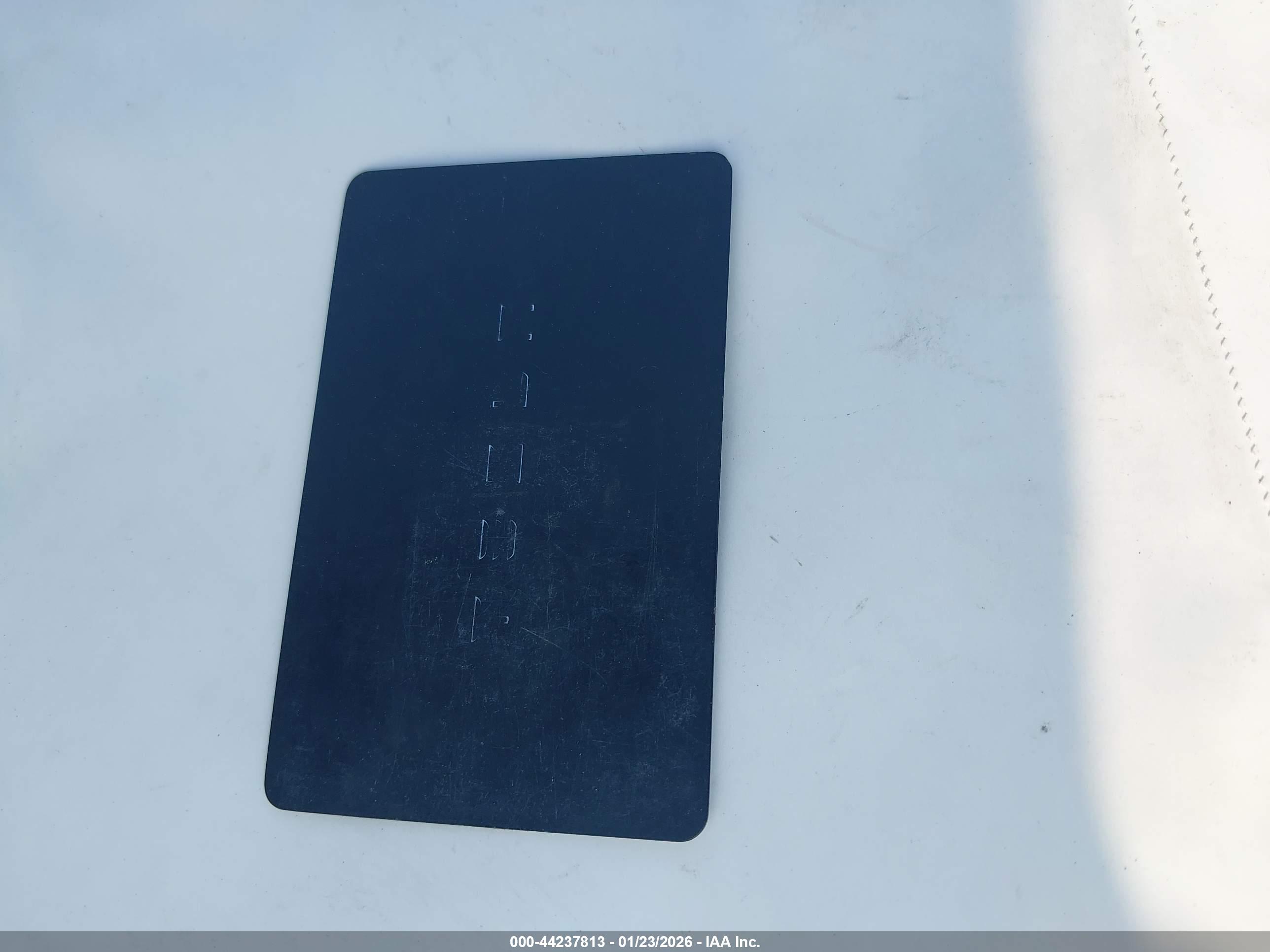 TESLA MODEL image 11