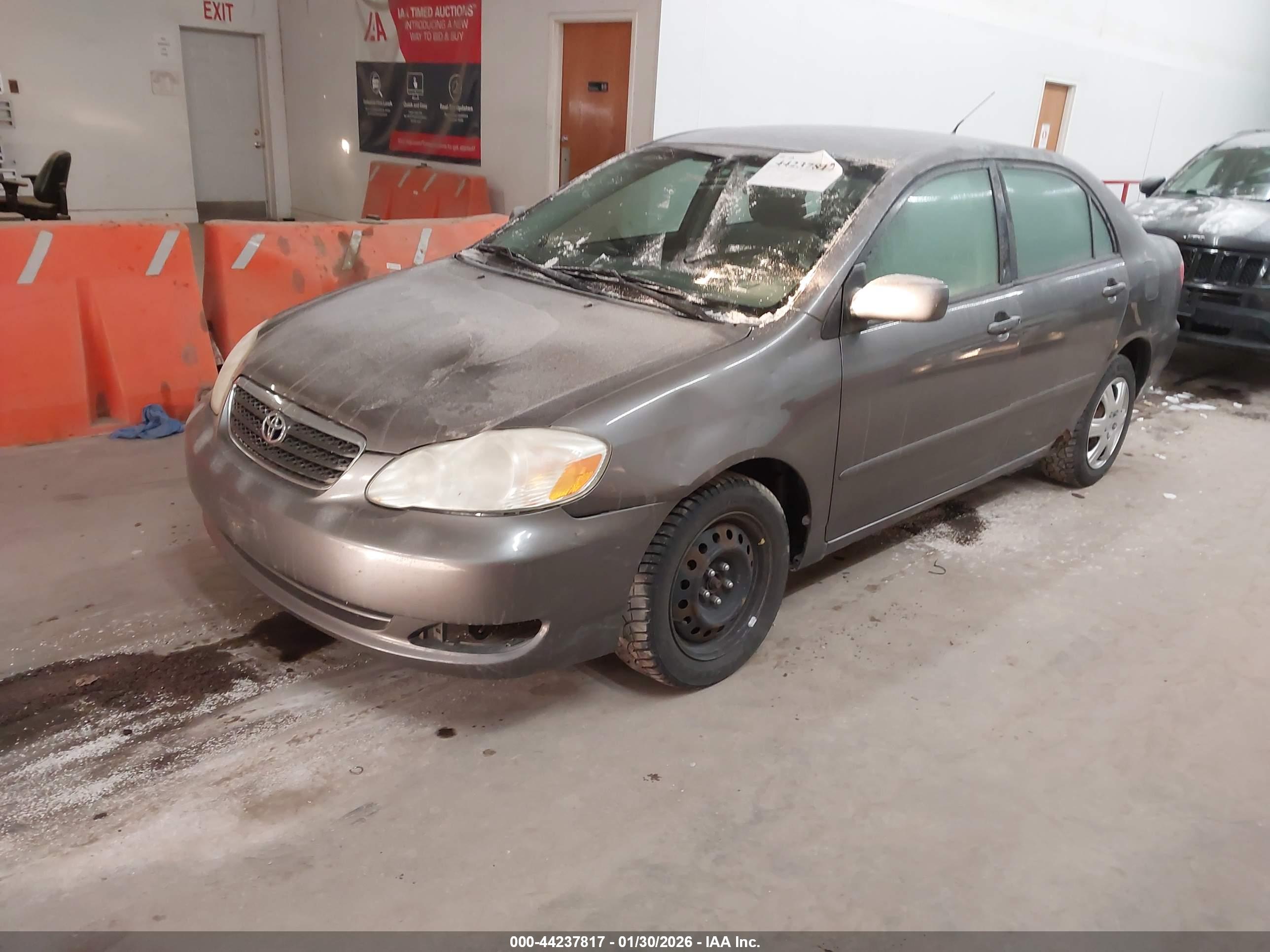 TOYOTA COROLLA image 2