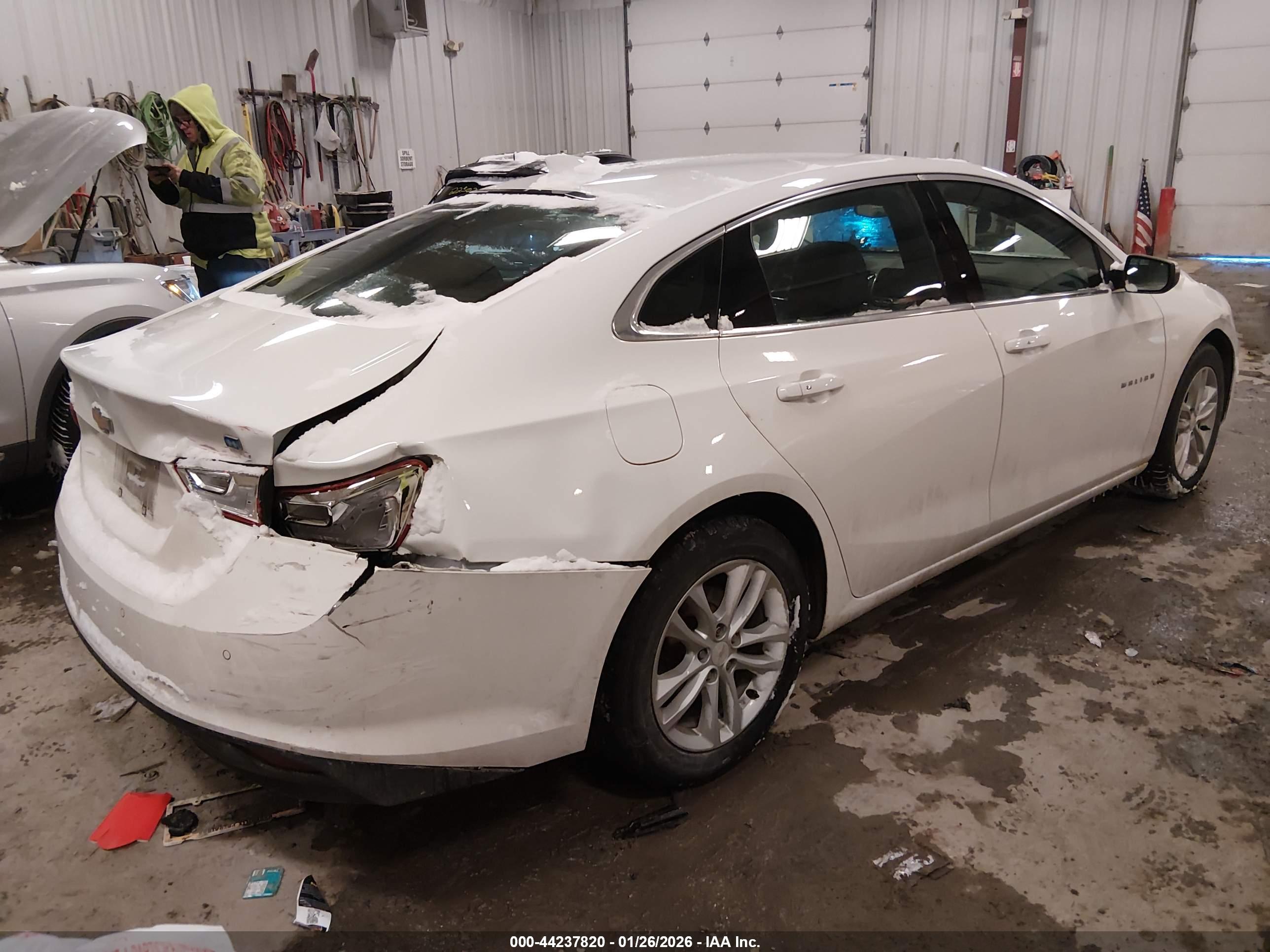 CHEVROLET MALIBU image 4
