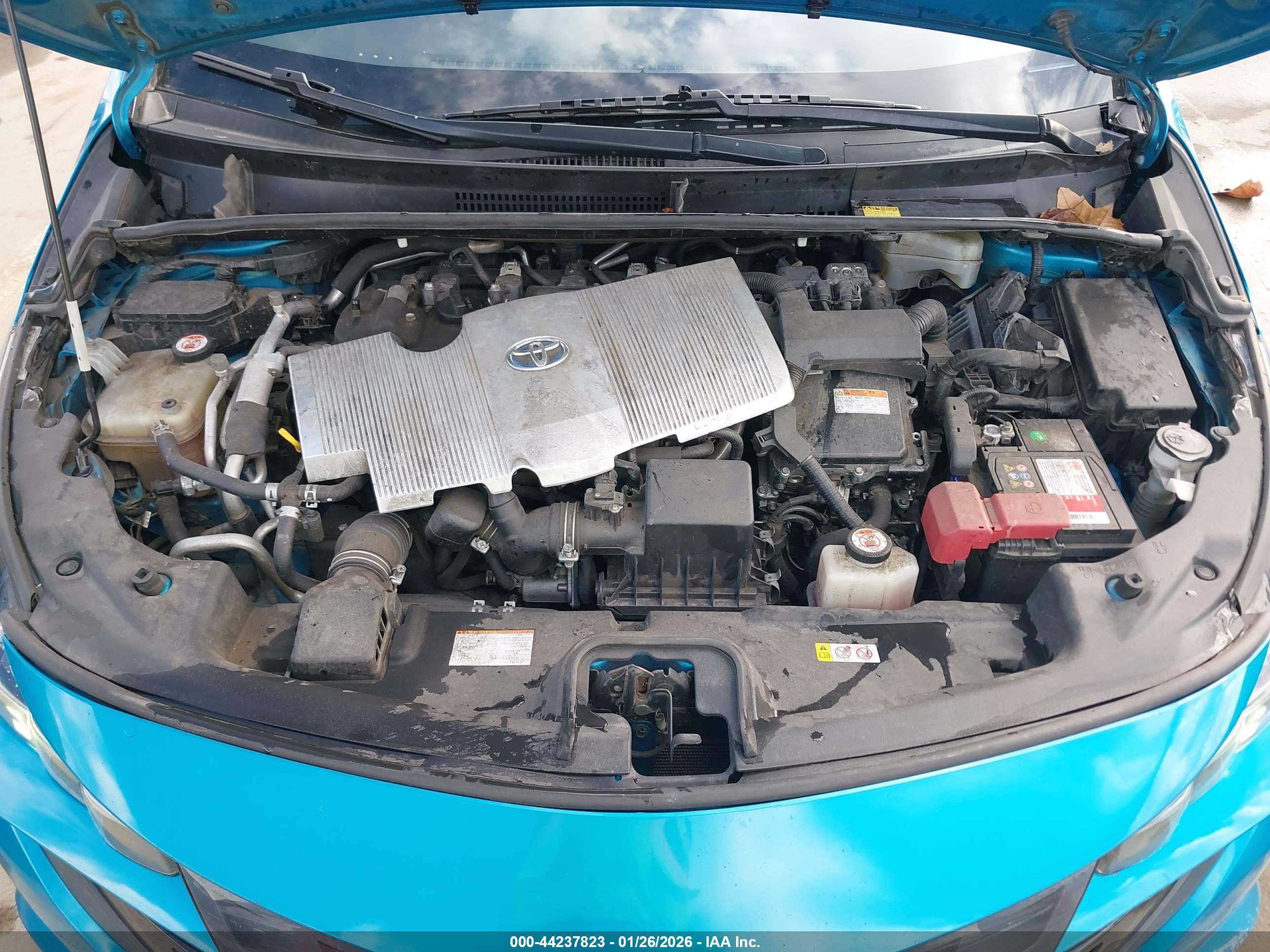 TOYOTA PRIUS image 10