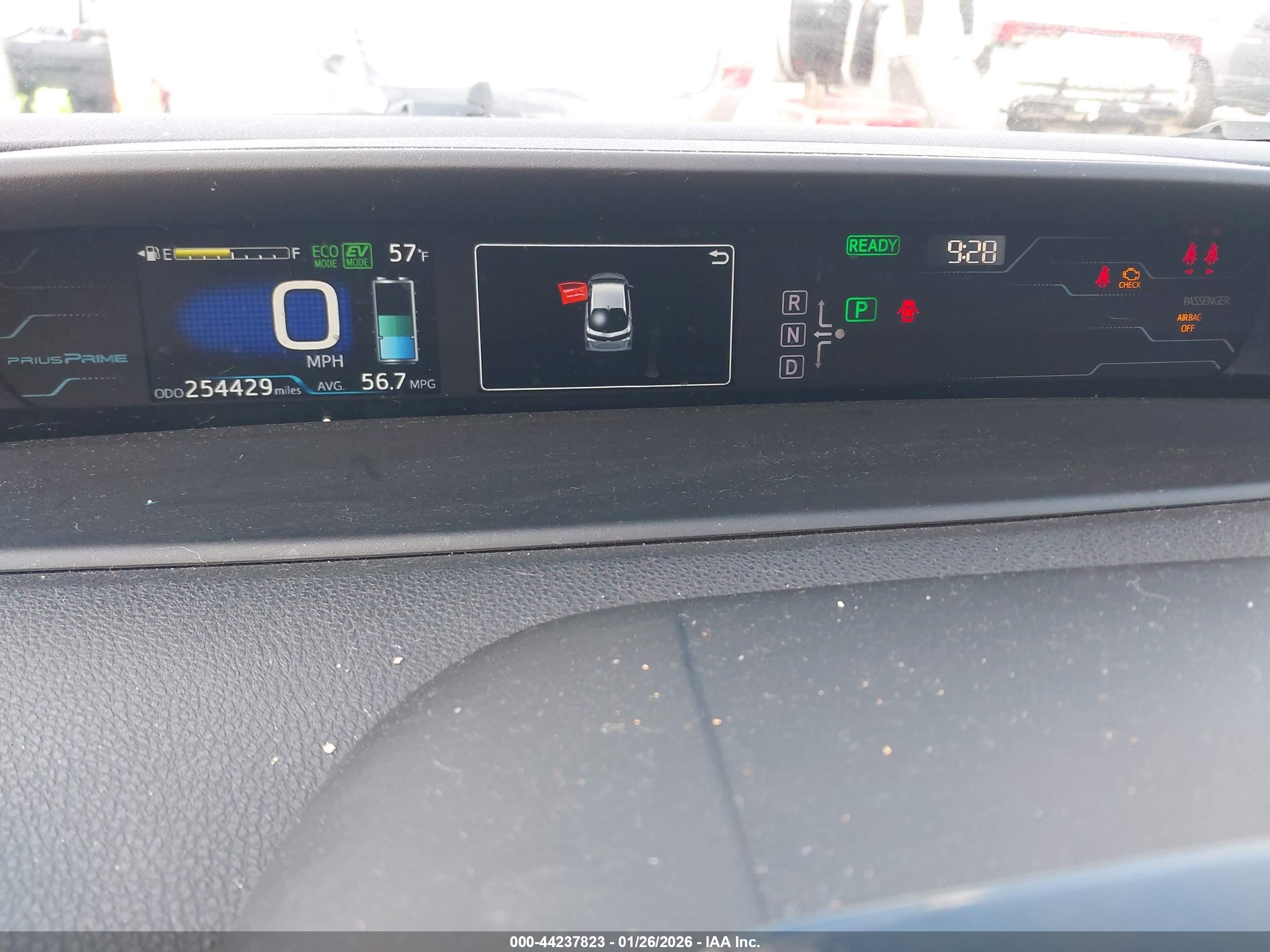 TOYOTA PRIUS image 7