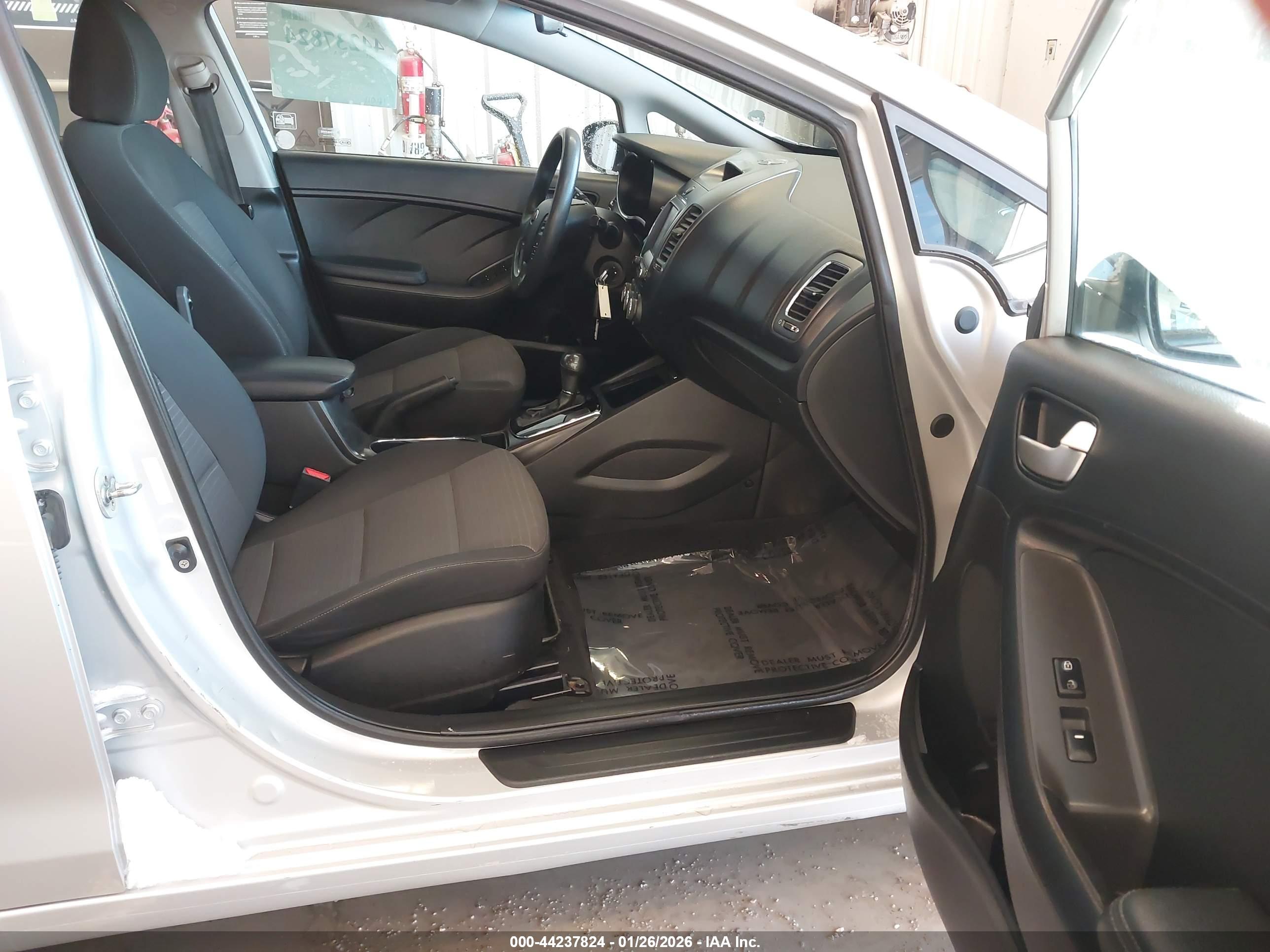 KIA FORTE image 5
