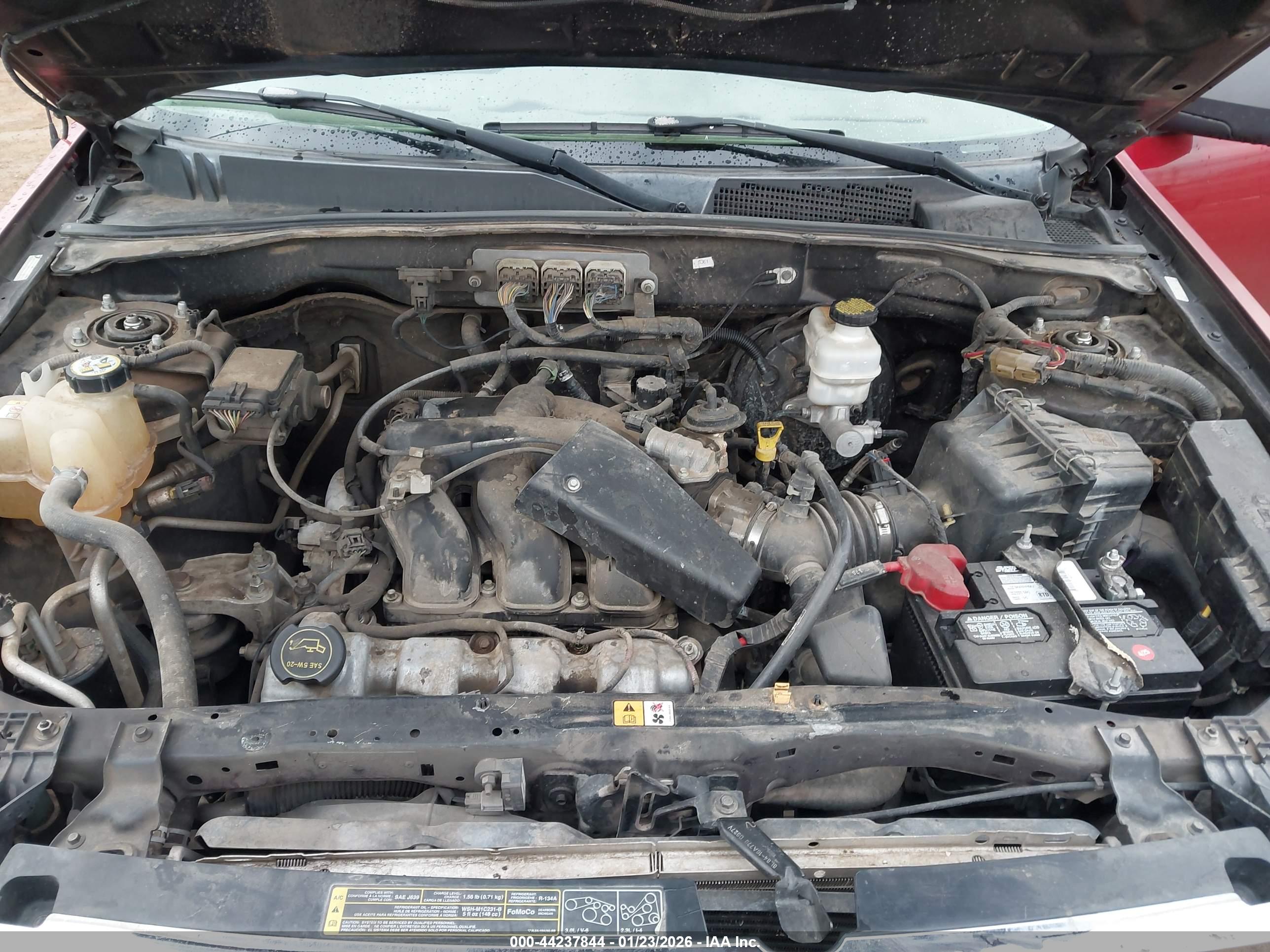 FORD ESCAPE image 10