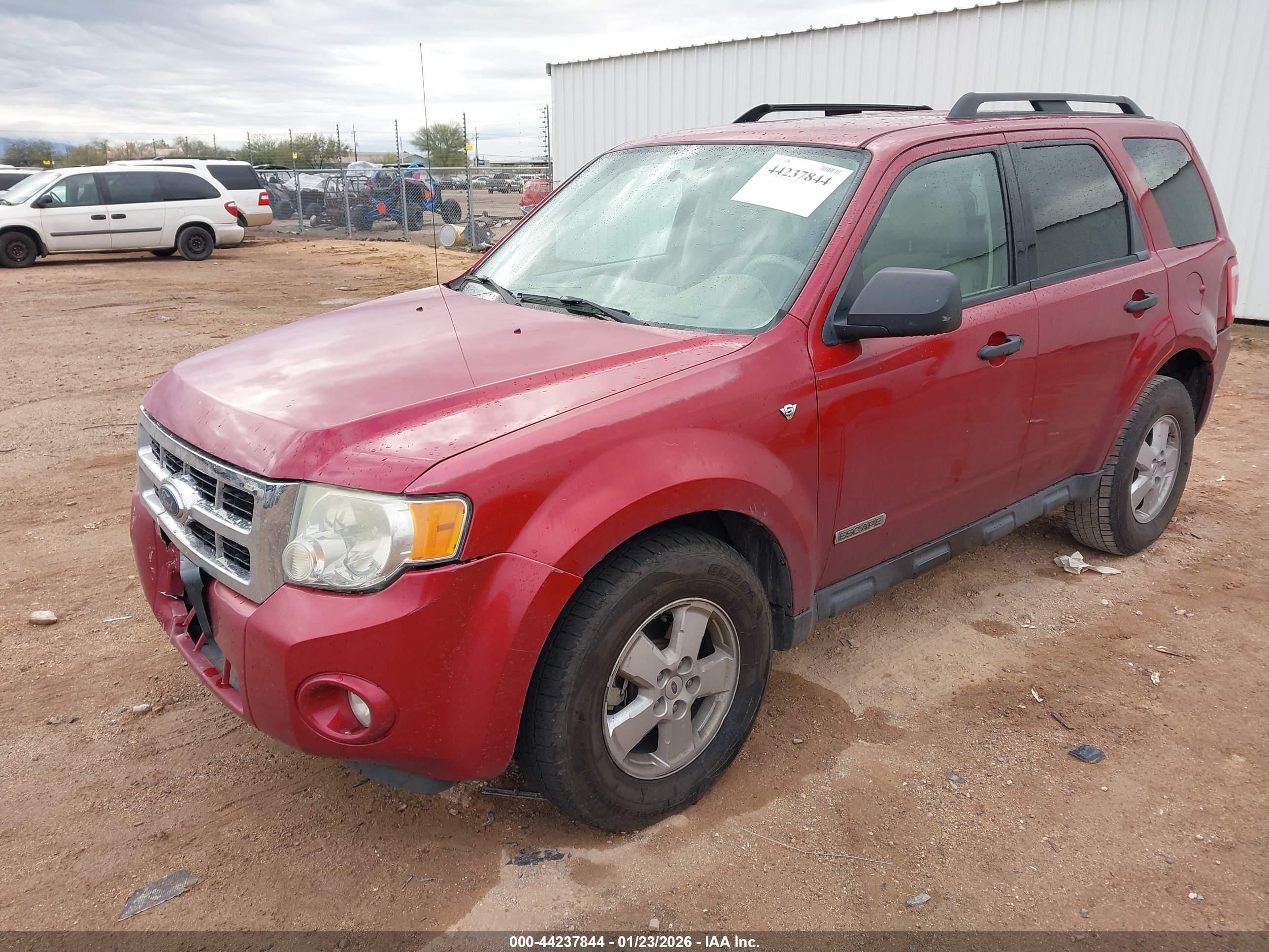 FORD ESCAPE image 2