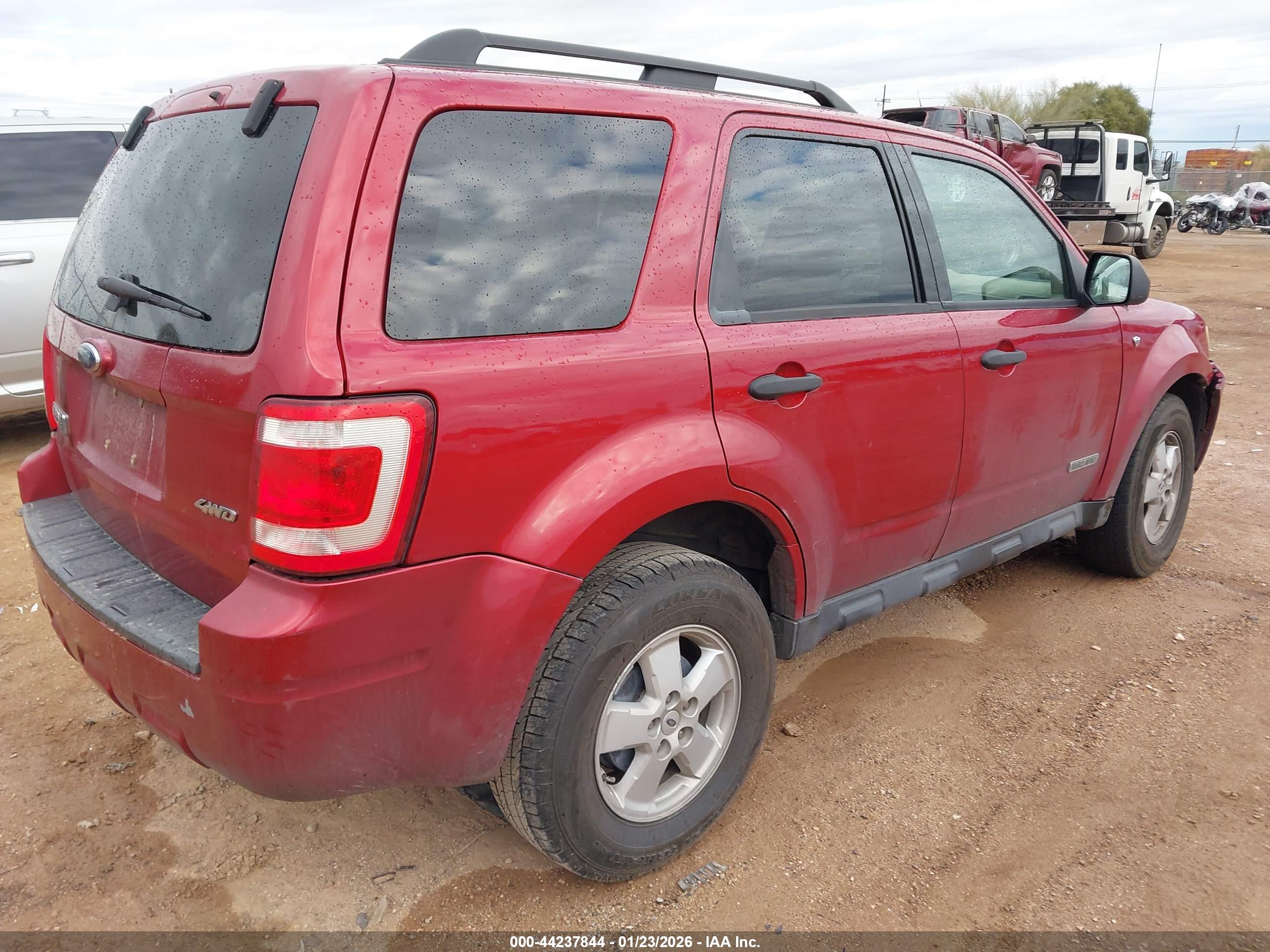 FORD ESCAPE image 4