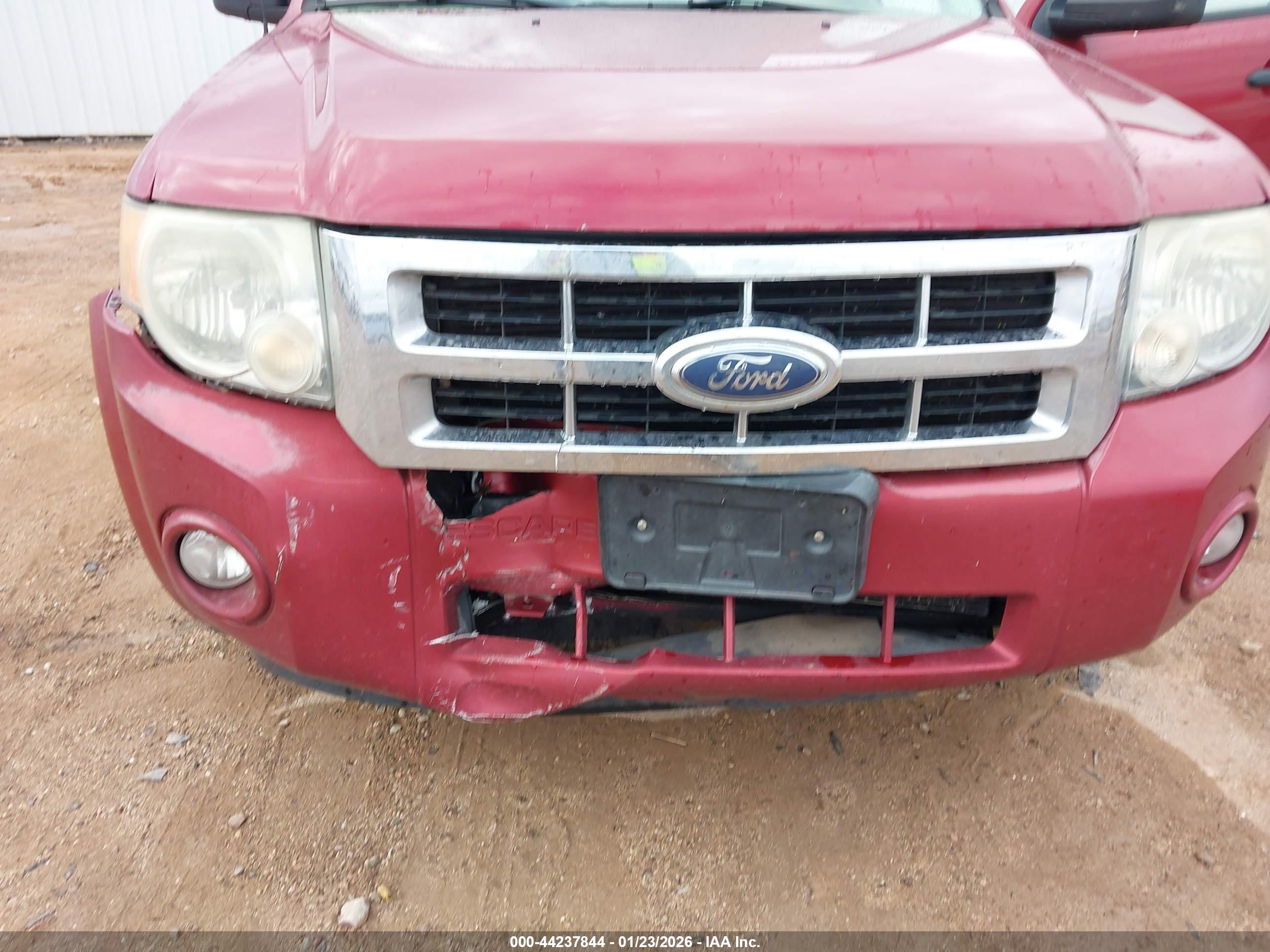 FORD ESCAPE image 6