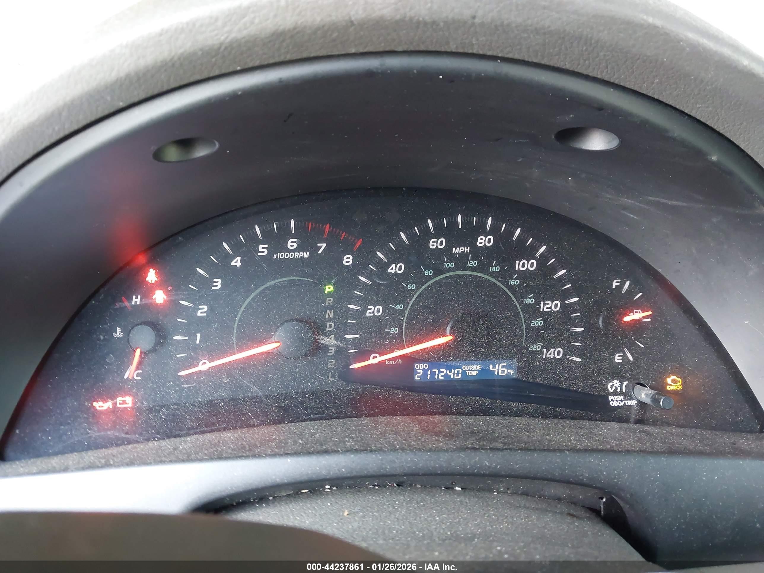 TOYOTA CAMRY image 7