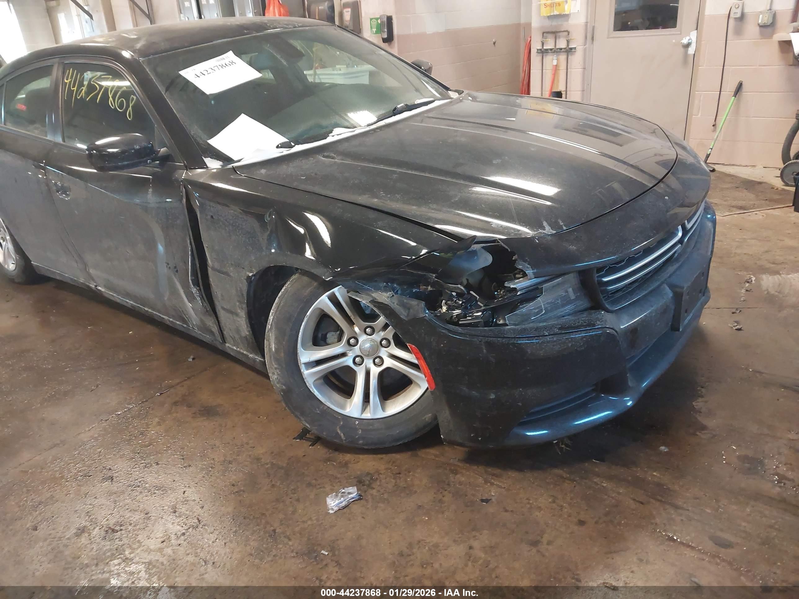 DODGE CHARGER image 6
