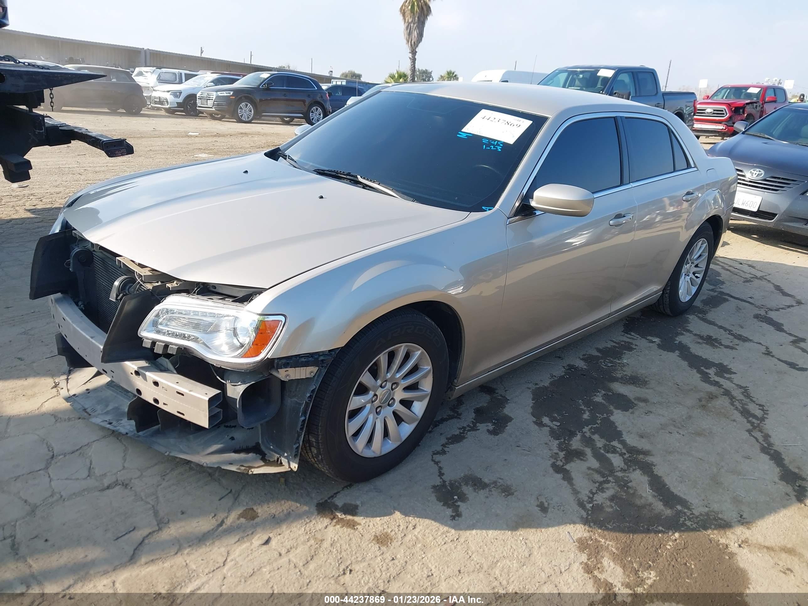 CHRYSLER 300 image 2