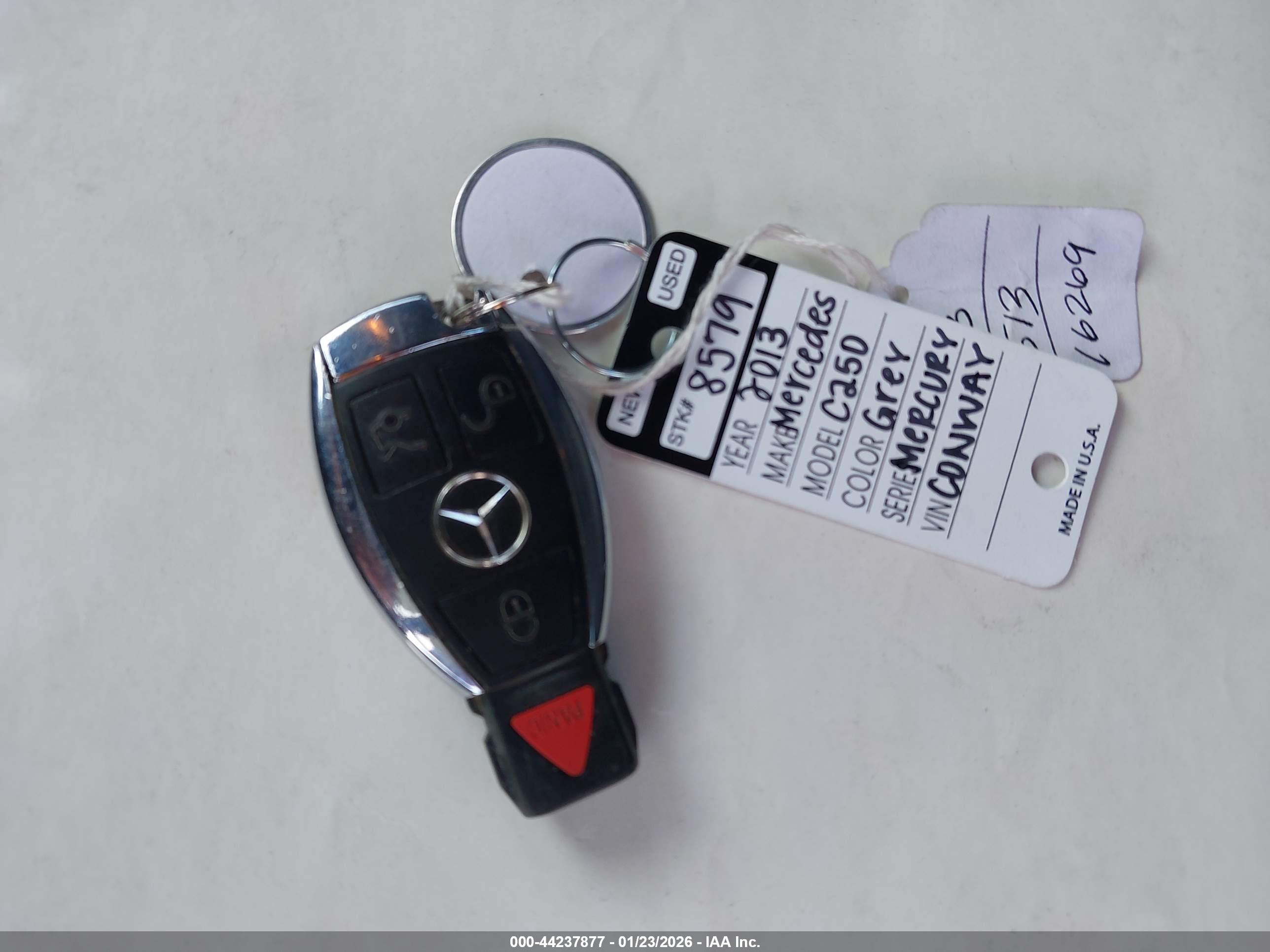 MERCEDES-BENZ C image 11