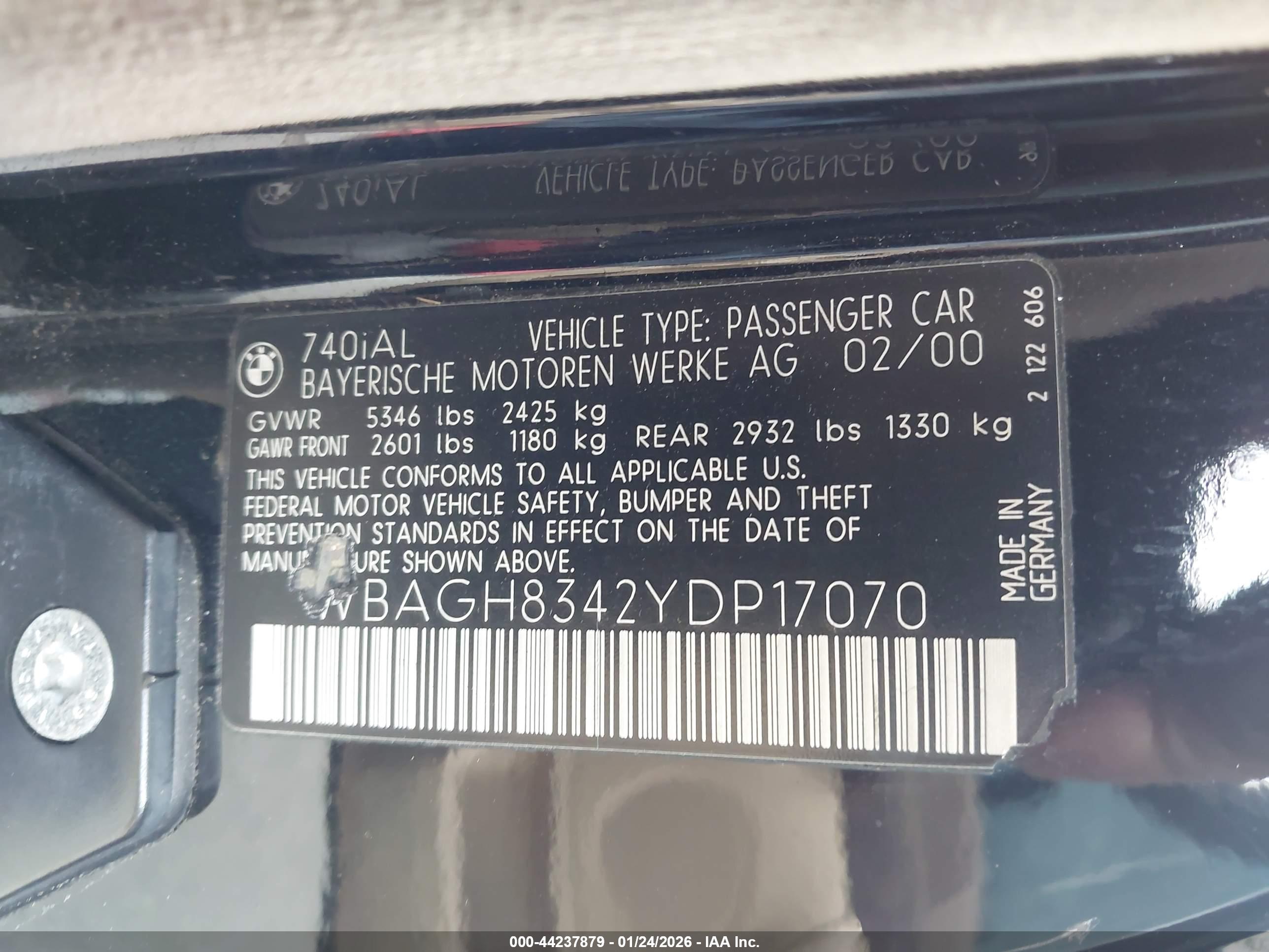 BMW 740IL image 9