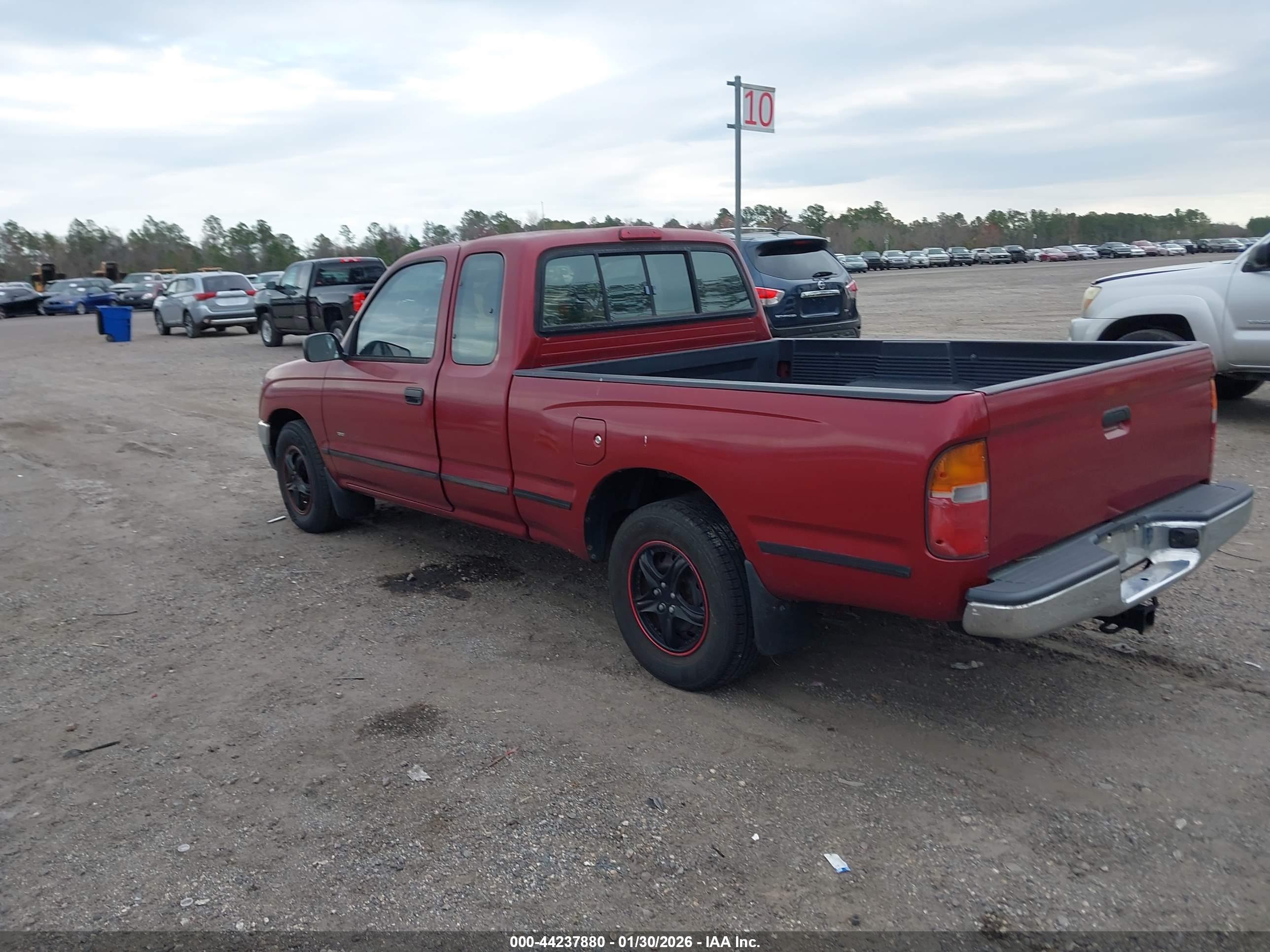 TOYOTA TACOMA image 3