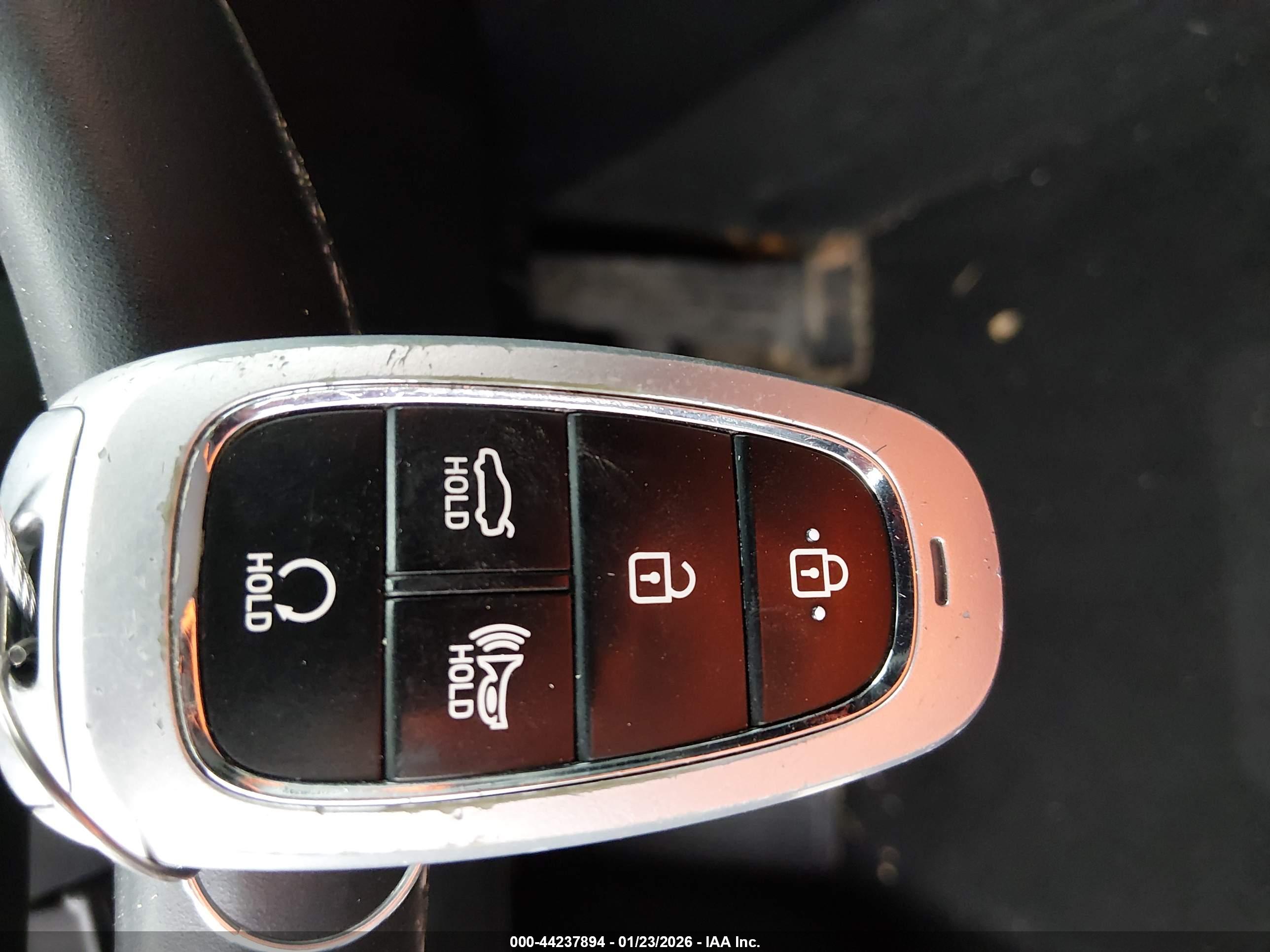 HYUNDAI SONATA image 11