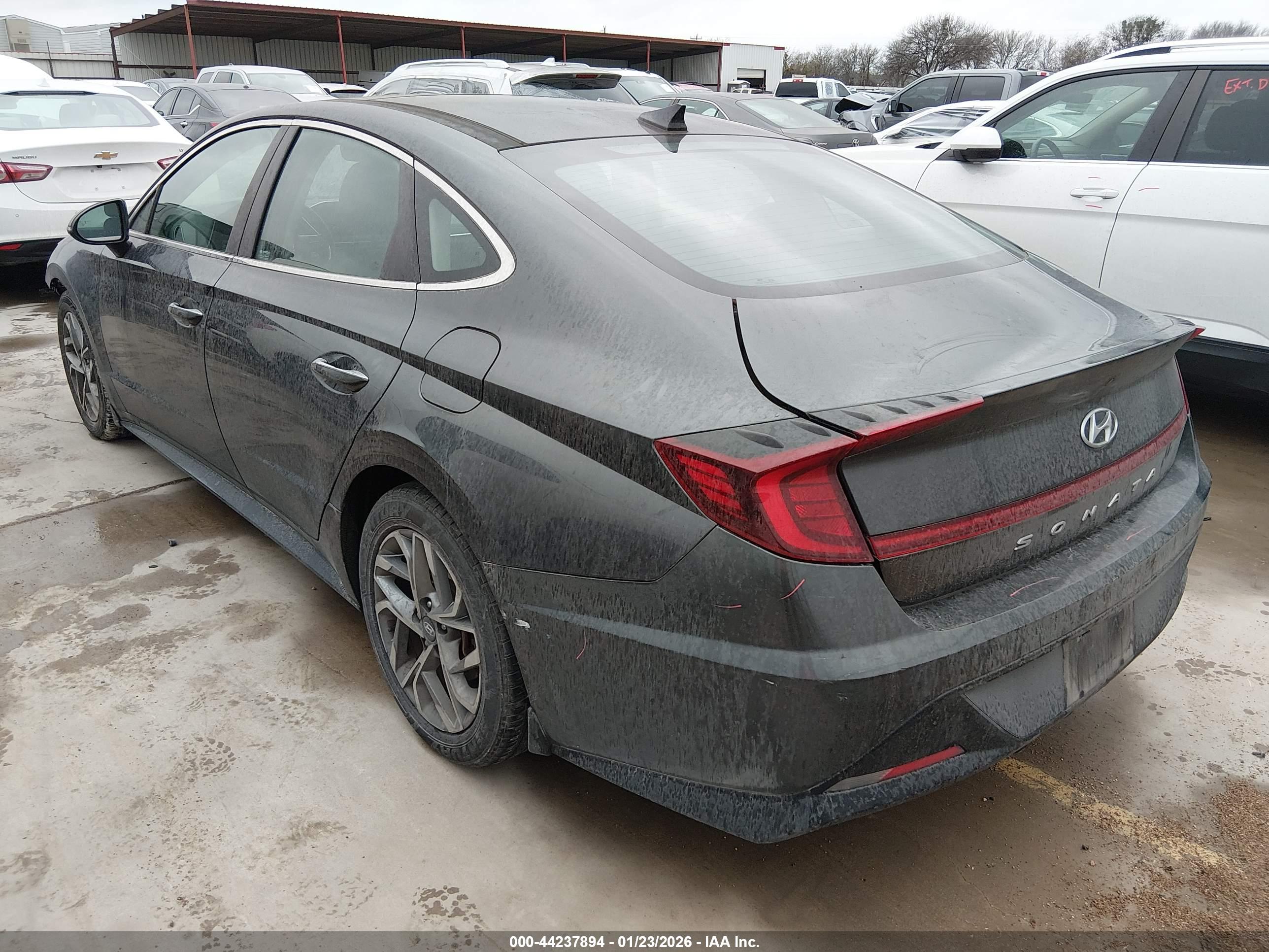 HYUNDAI SONATA image 3