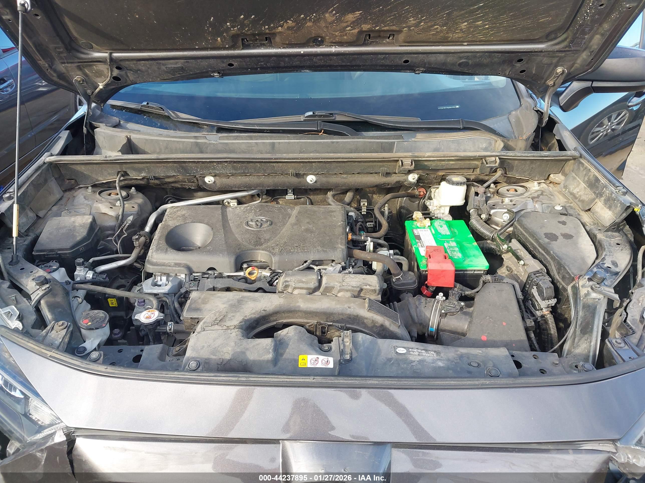 TOYOTA RAV4 image 10