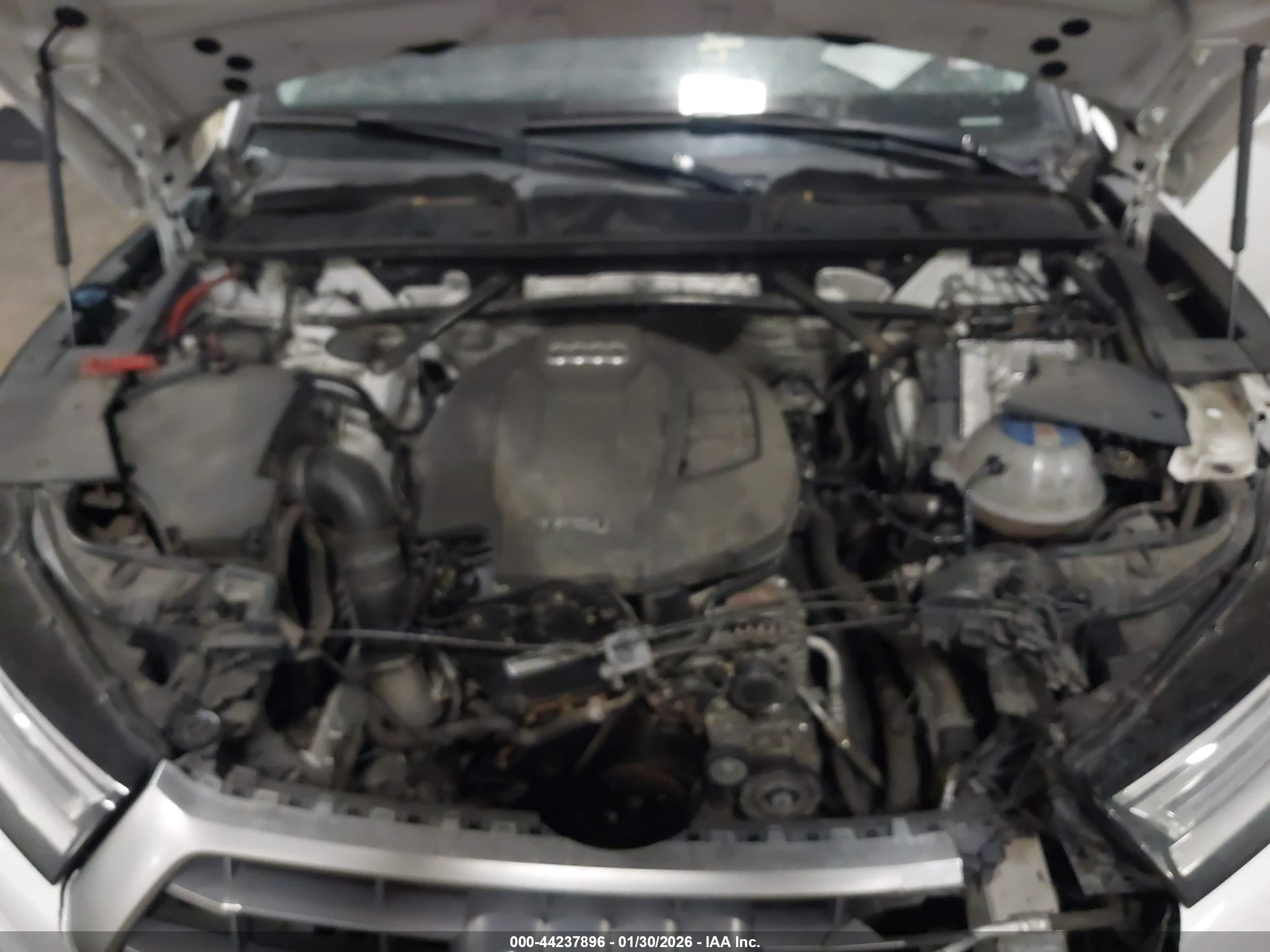 AUDI Q5 image 10