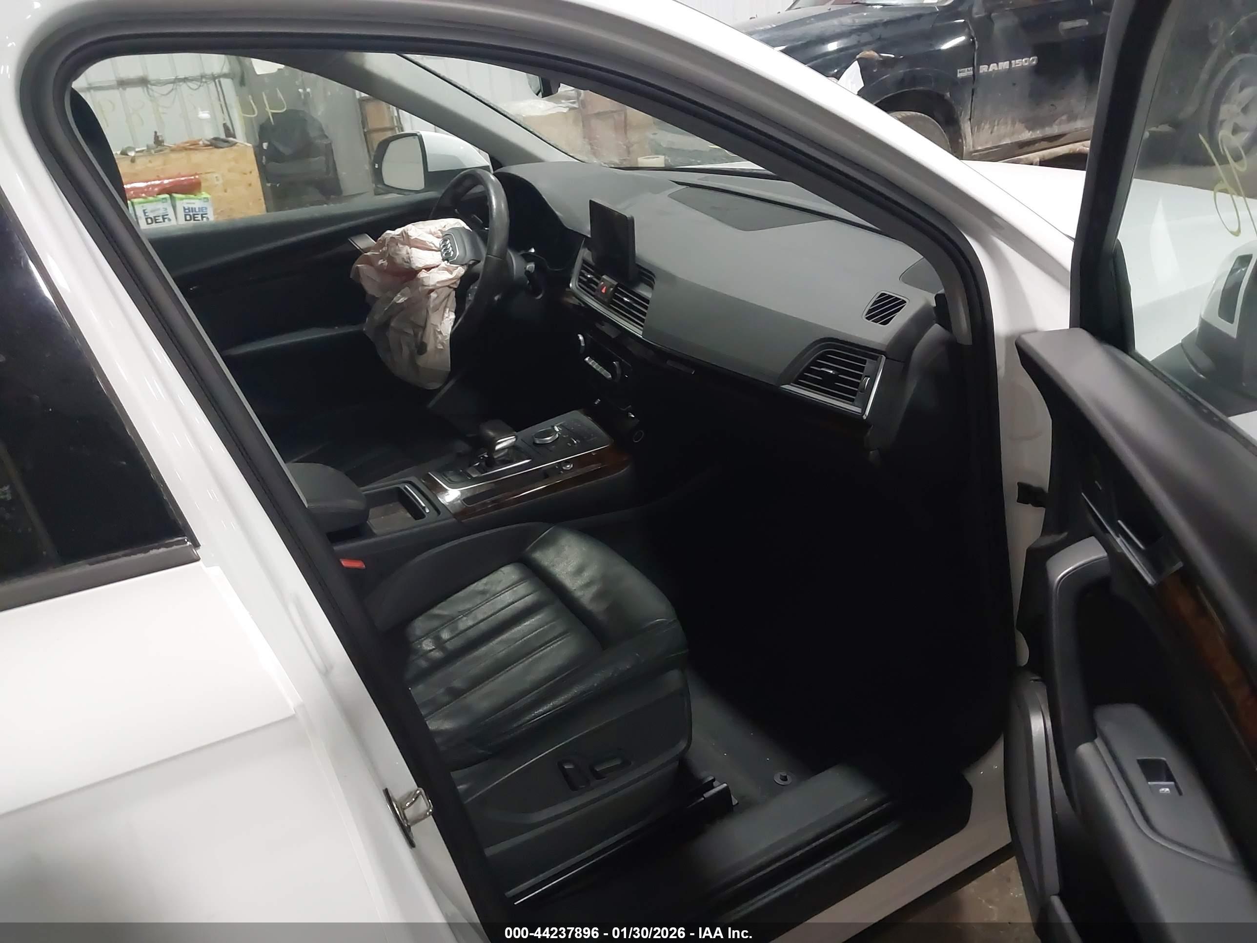 AUDI Q5 image 5
