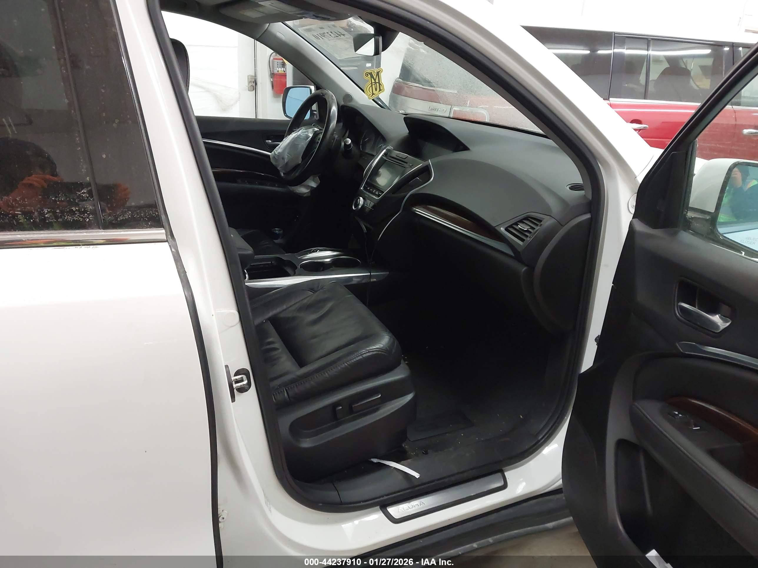ACURA MDX image 5