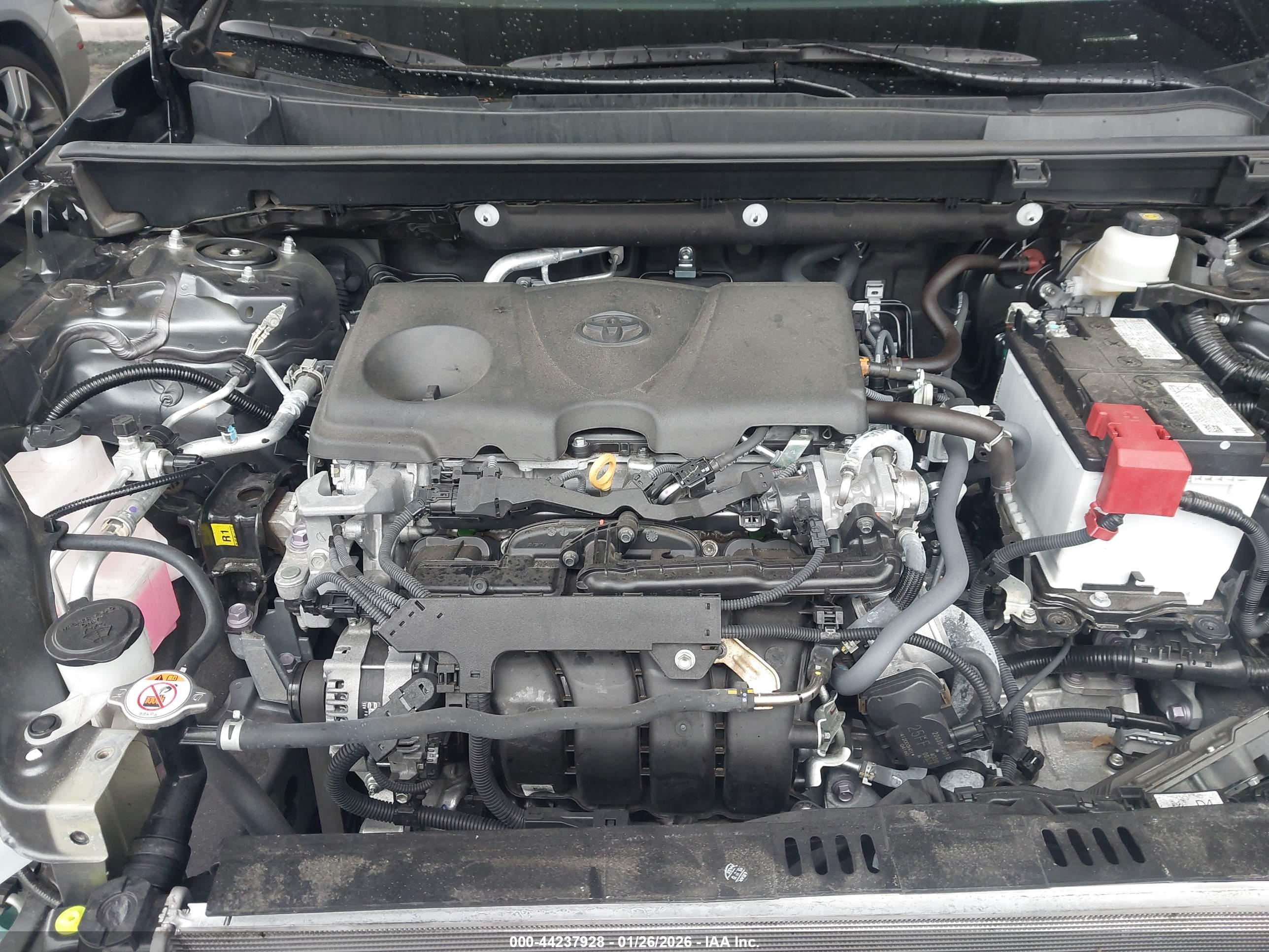 TOYOTA RAV4 image 10