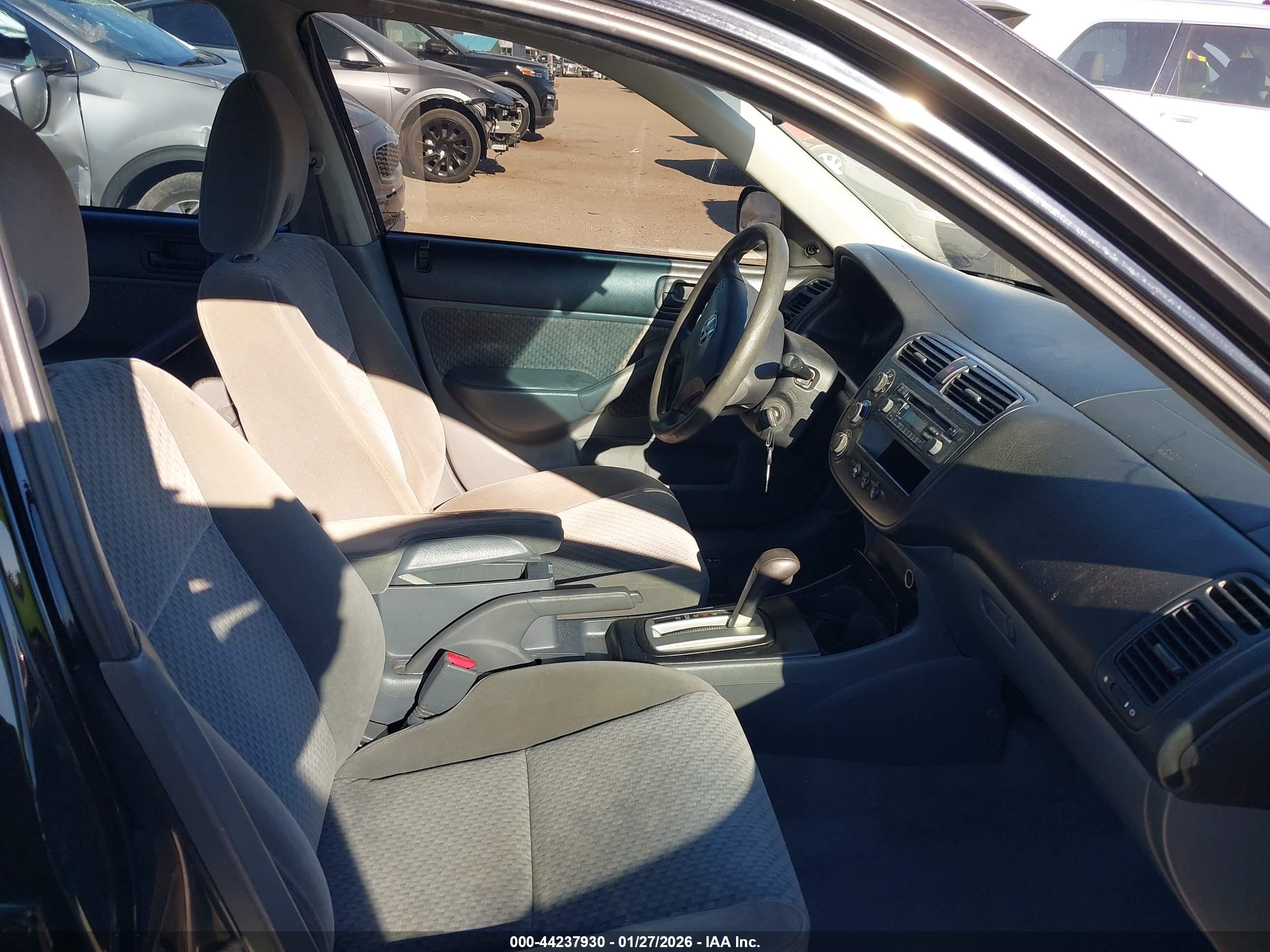 HONDA CIVIC image 5