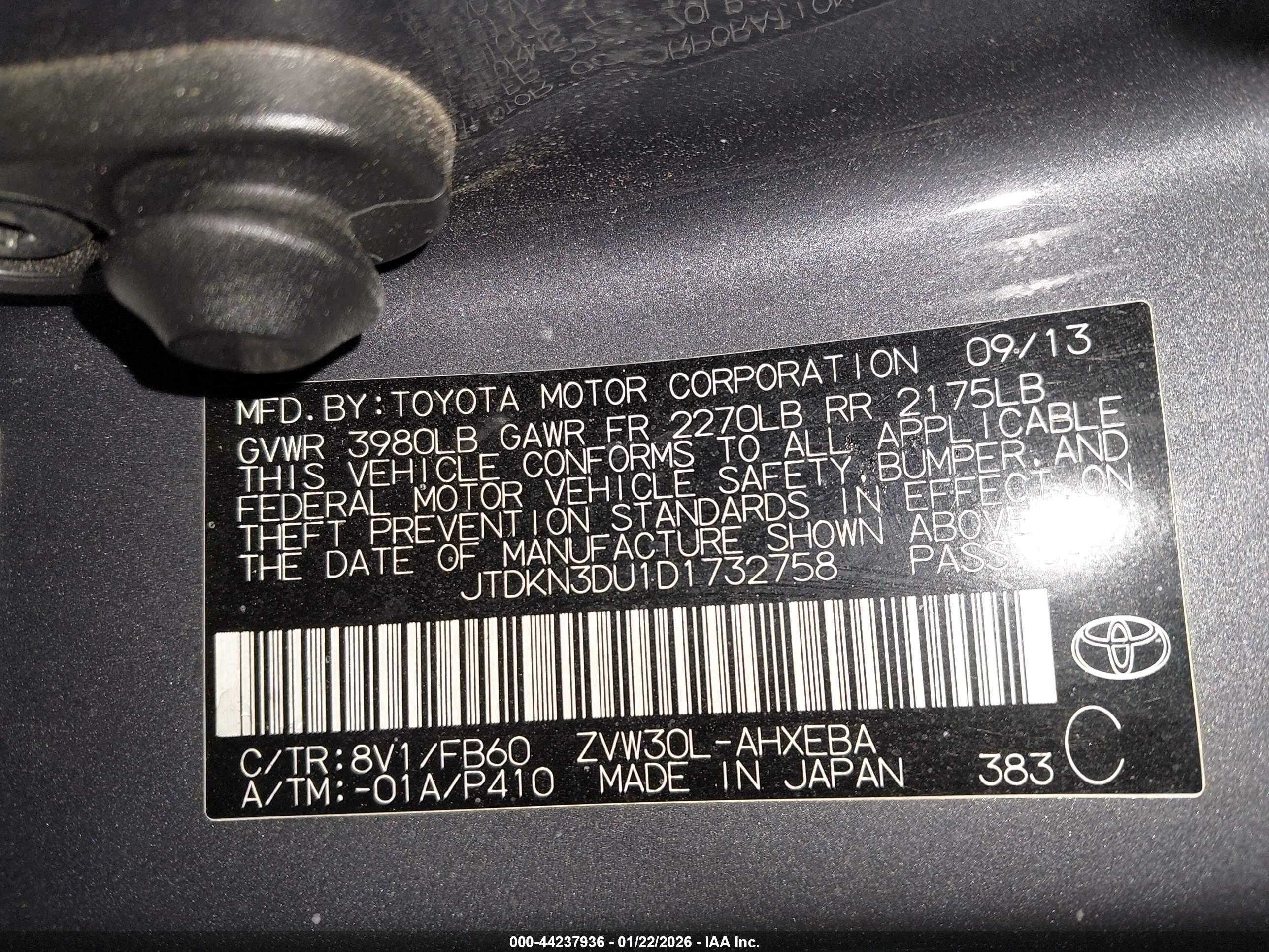 TOYOTA PRIUS image 9