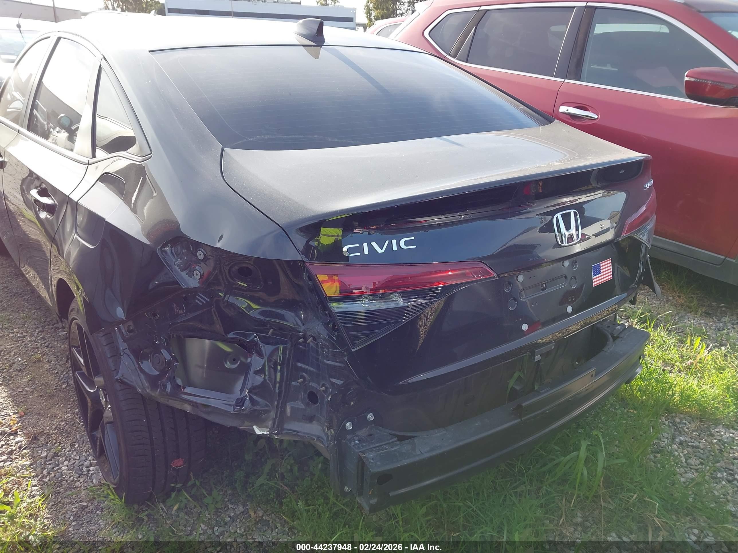 HONDA CIVIC image 3