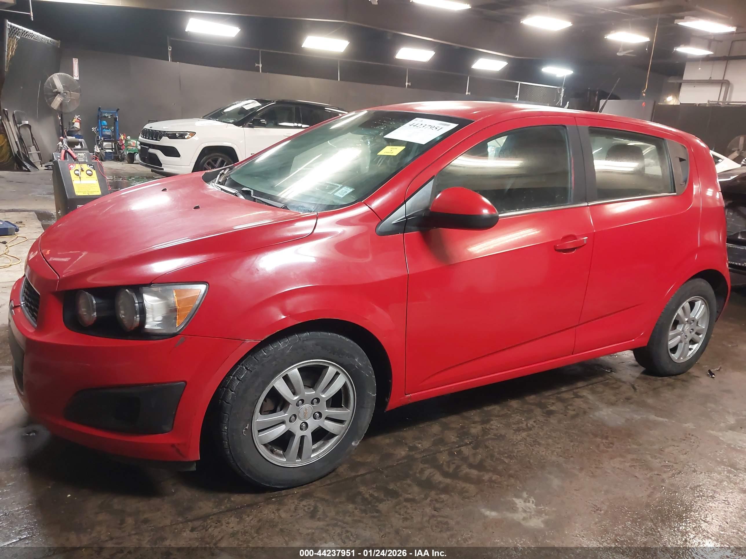 CHEVROLET SONIC image 6