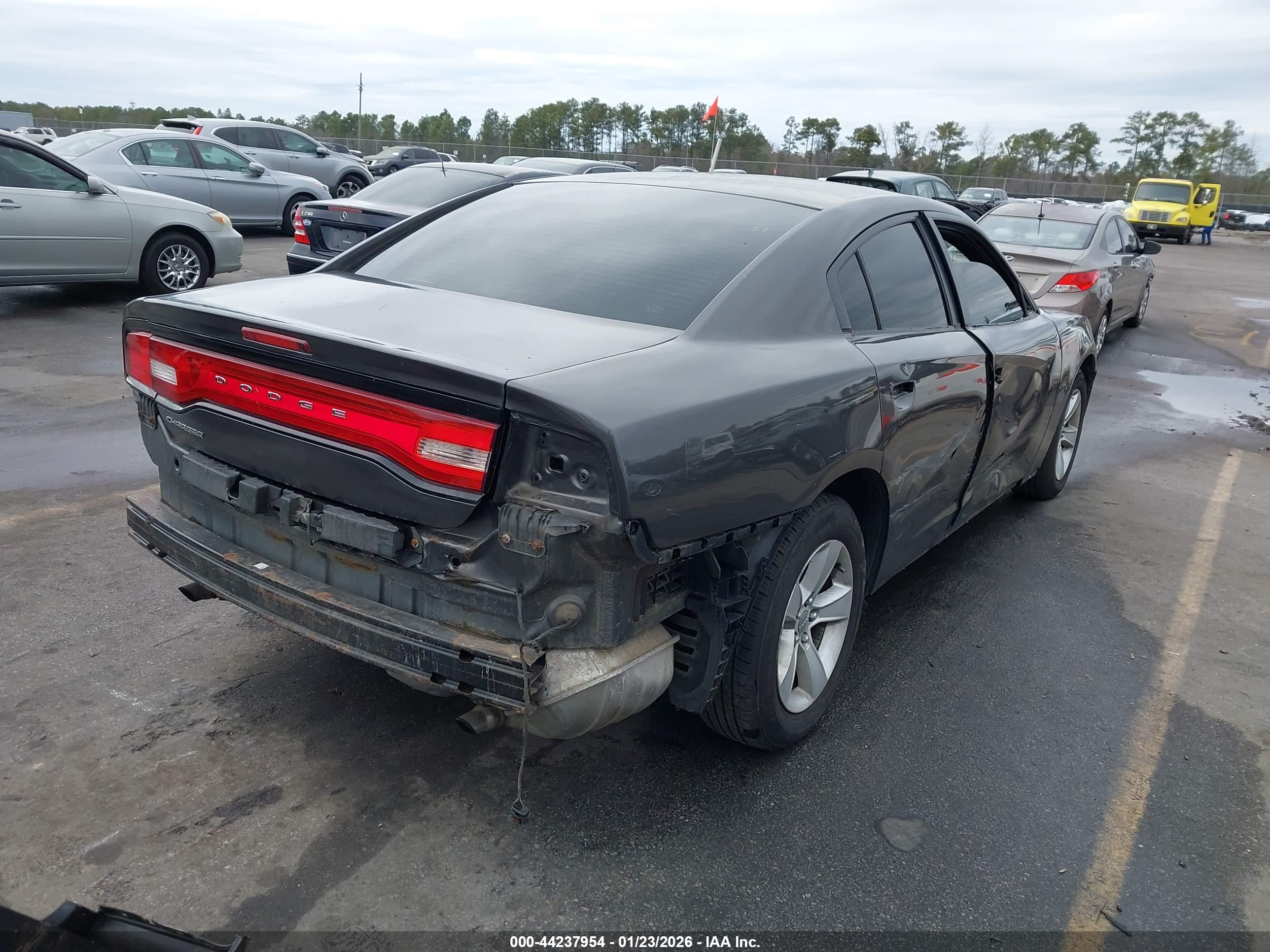 DODGE CHARGER image 4