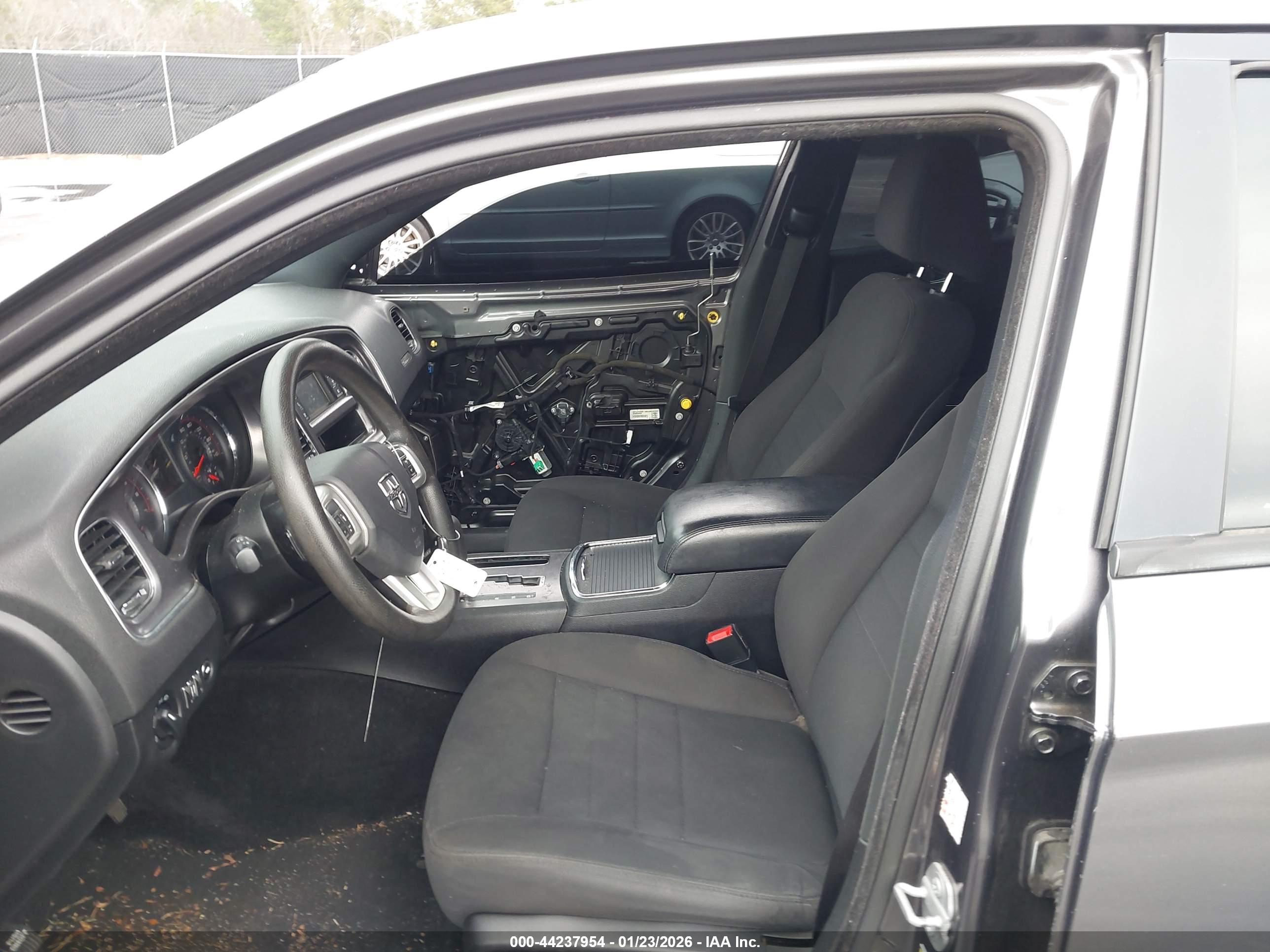 DODGE CHARGER image 5